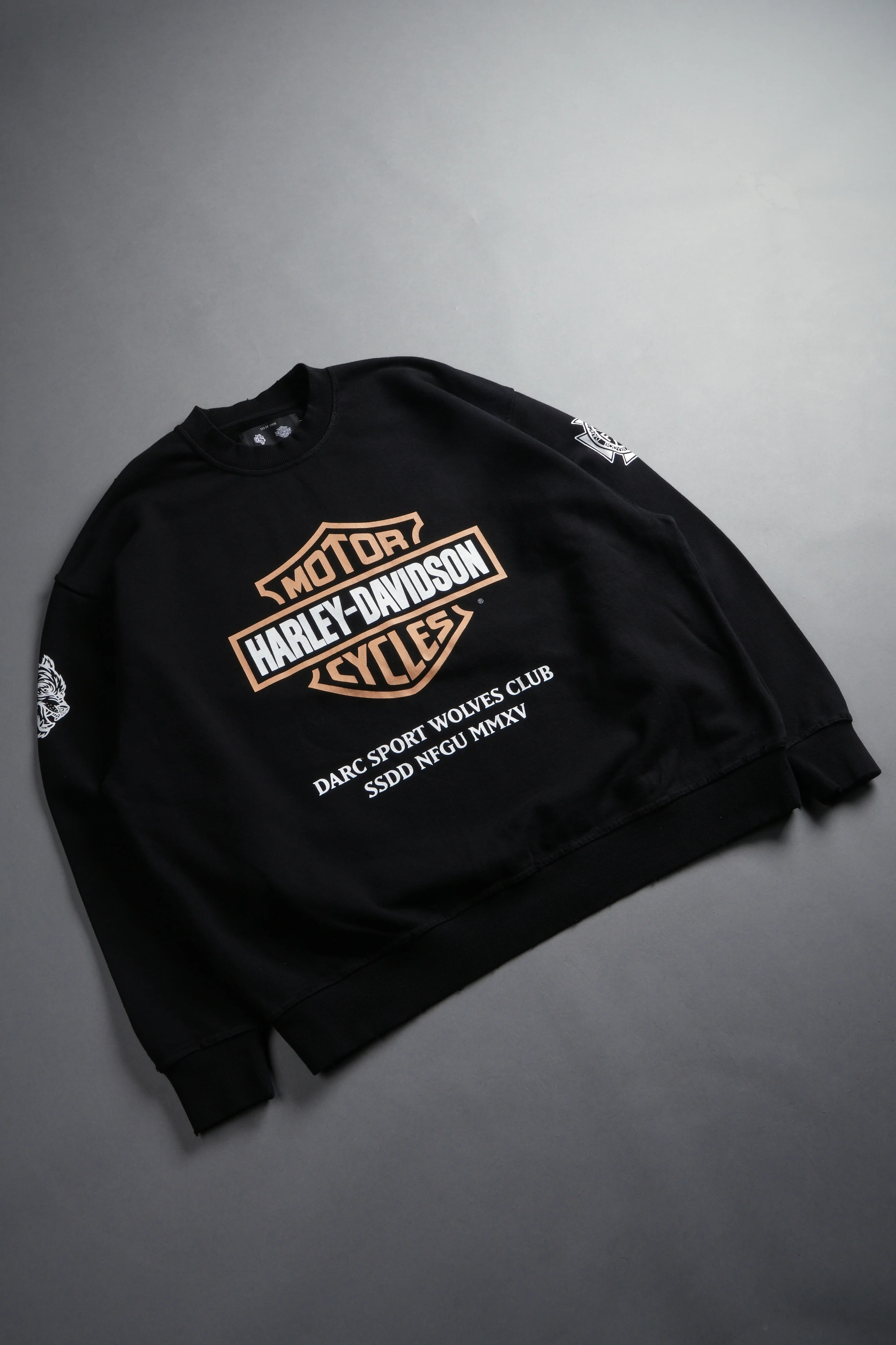 Our Clubs Grunge Destroyed Oversized London Crewneck in Black - Image 17