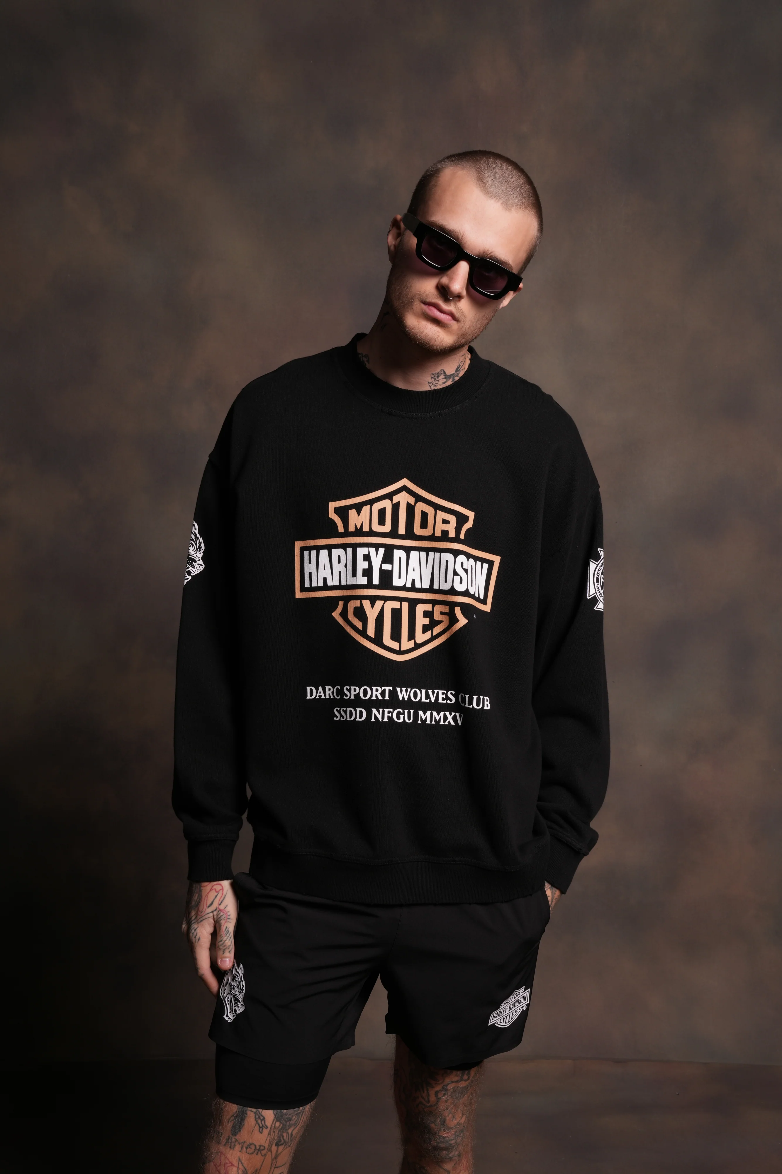 Our Clubs Grunge Destroyed Oversized London Crewneck in Black - Image 4