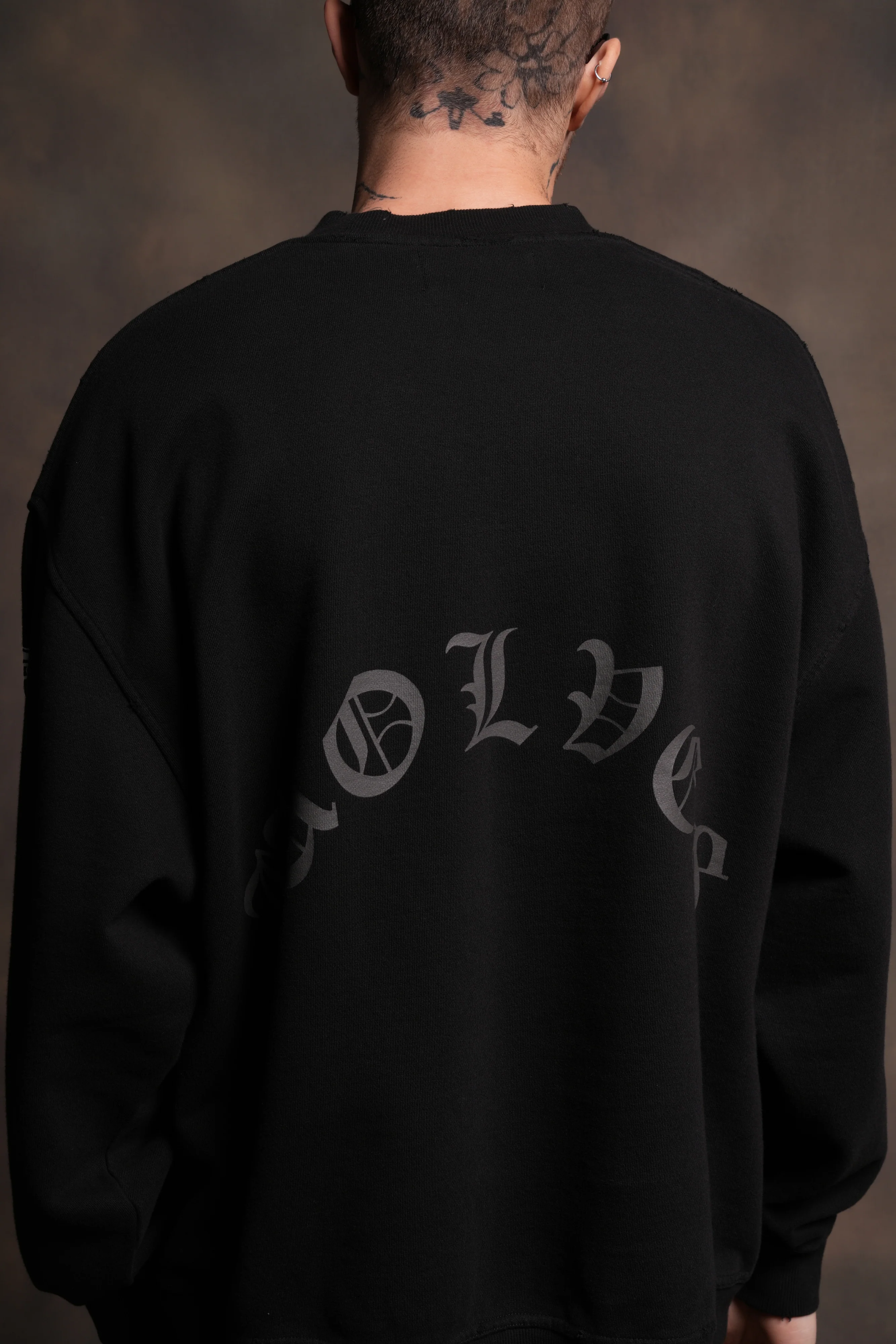 Our Clubs Grunge Destroyed Oversized London Crewneck in Black - Image 8