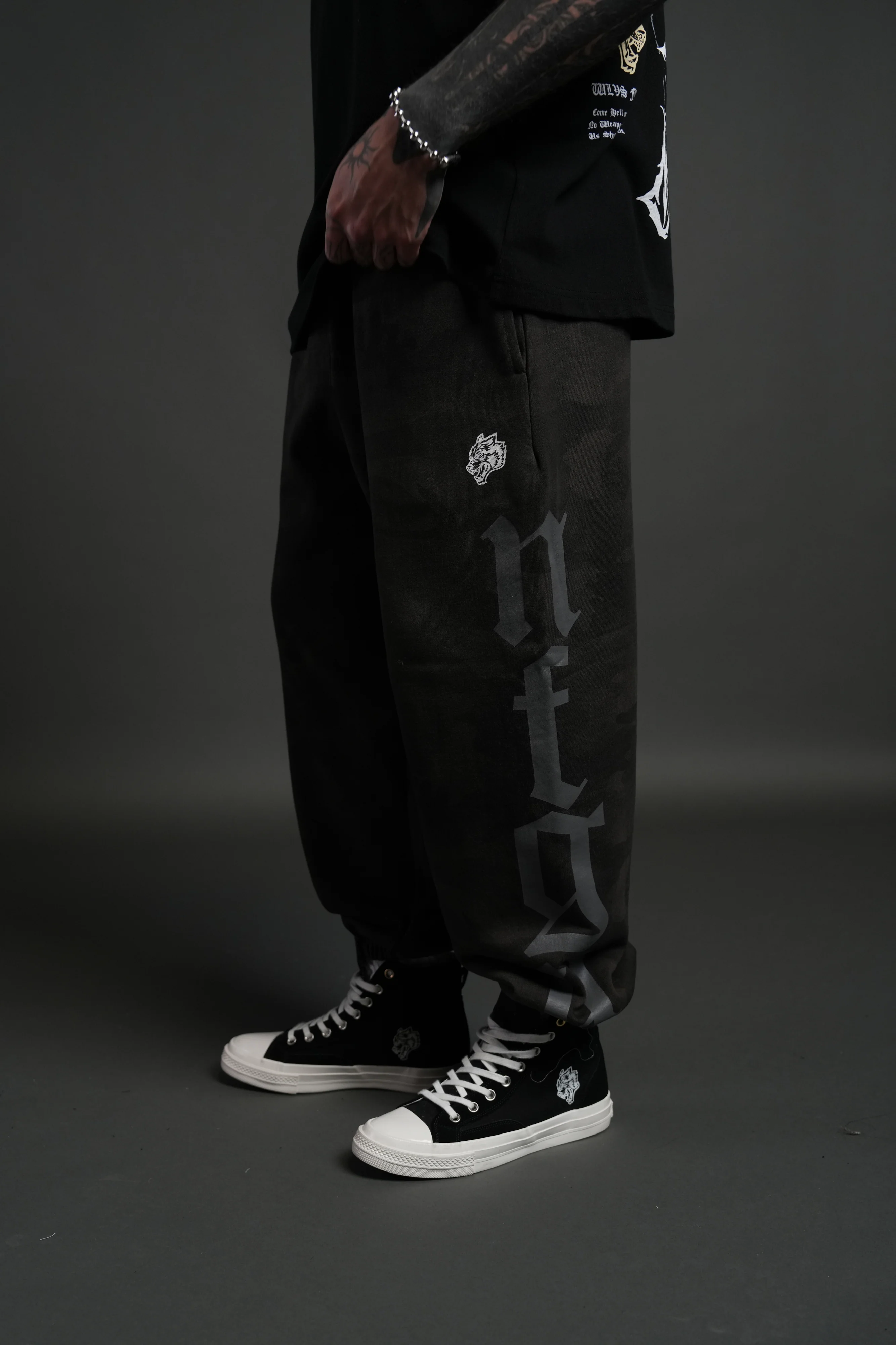 Our Mantra Lounger Sweat Pants in Black Vintage Woodland Camo - Image 4
