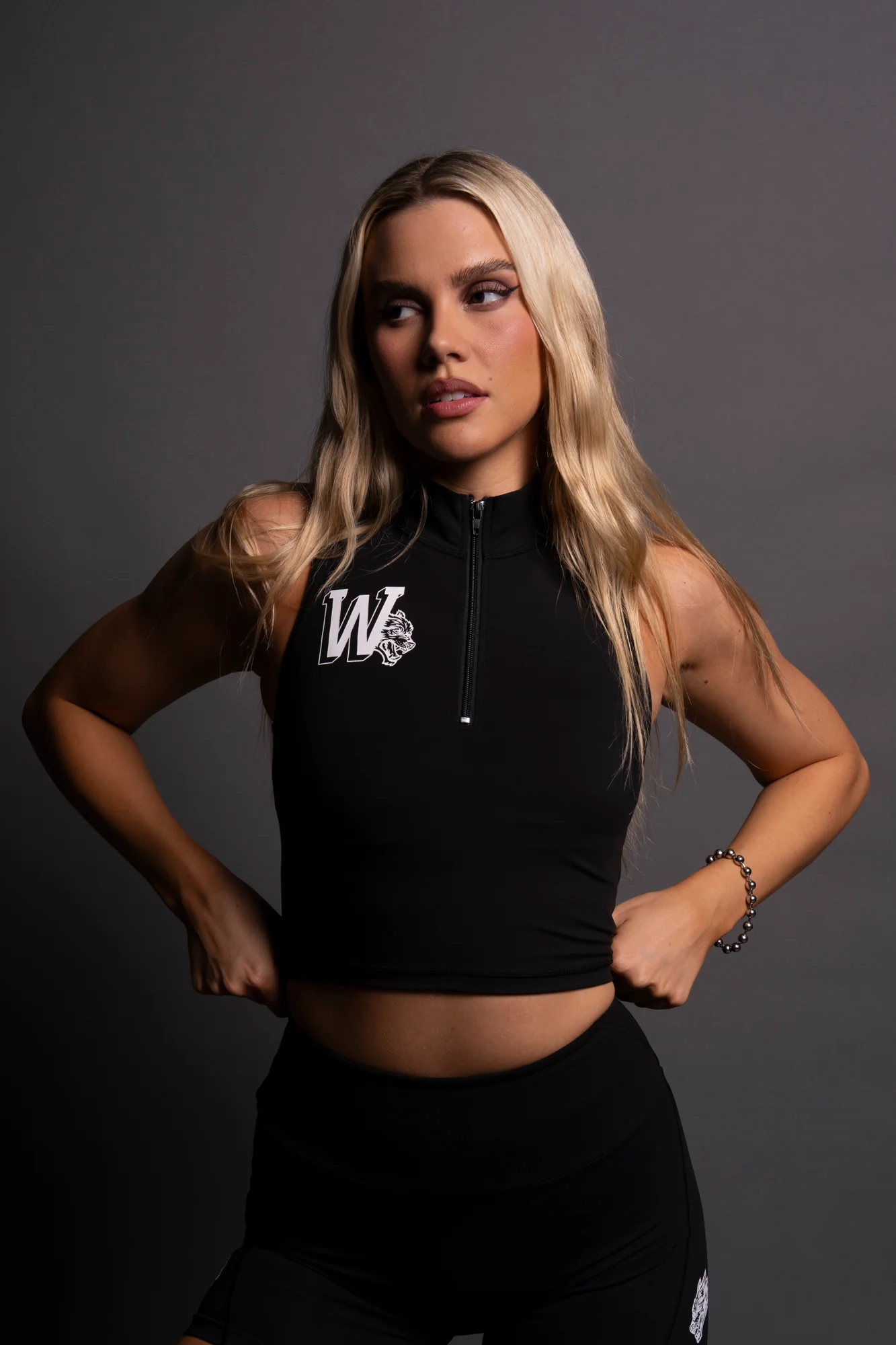 Our Stamp "Tana" Energy Vest in Black - Image 9