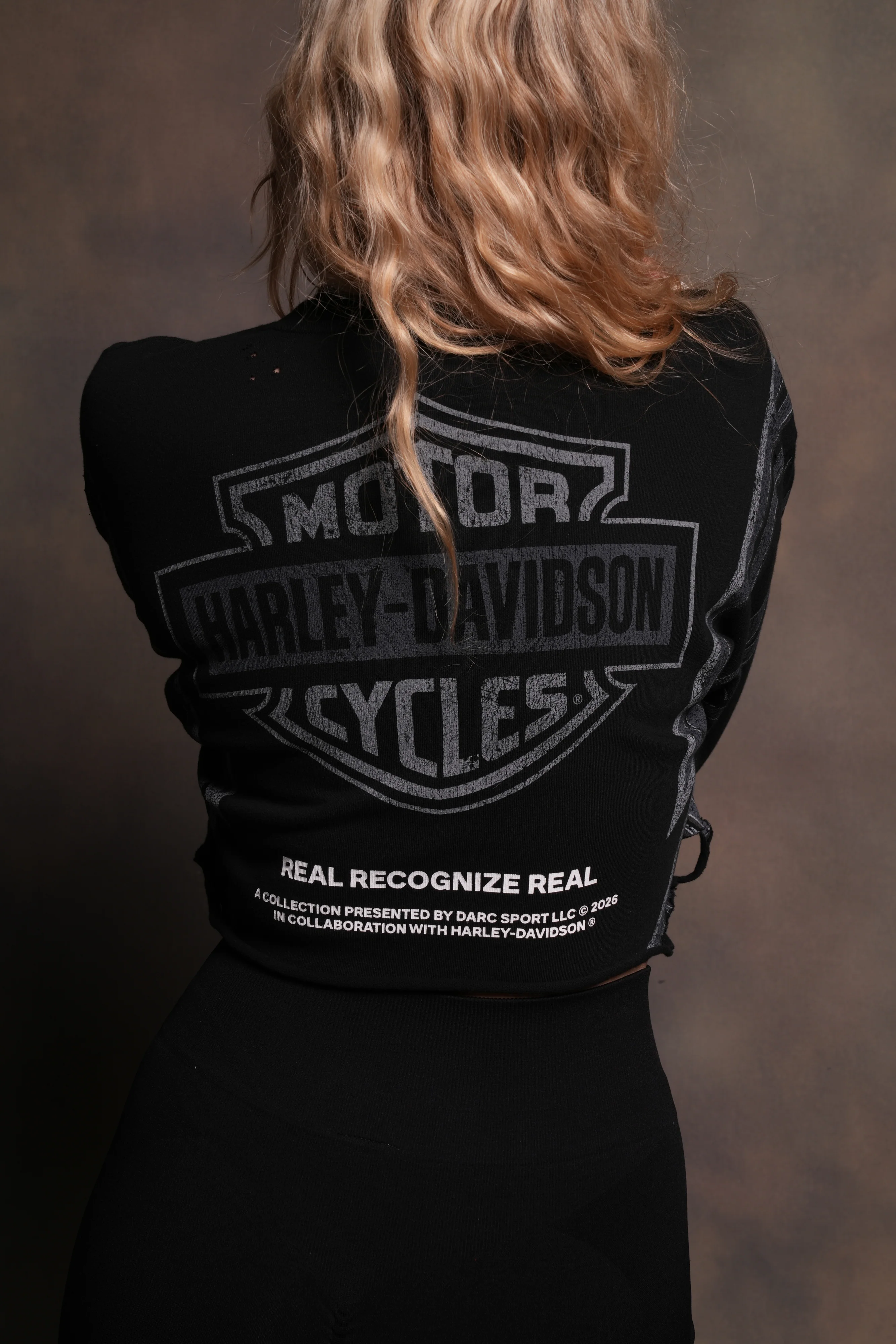 Real Recognize Real Distressed Oversized Cropped L/S Tee in Black - Image 8
