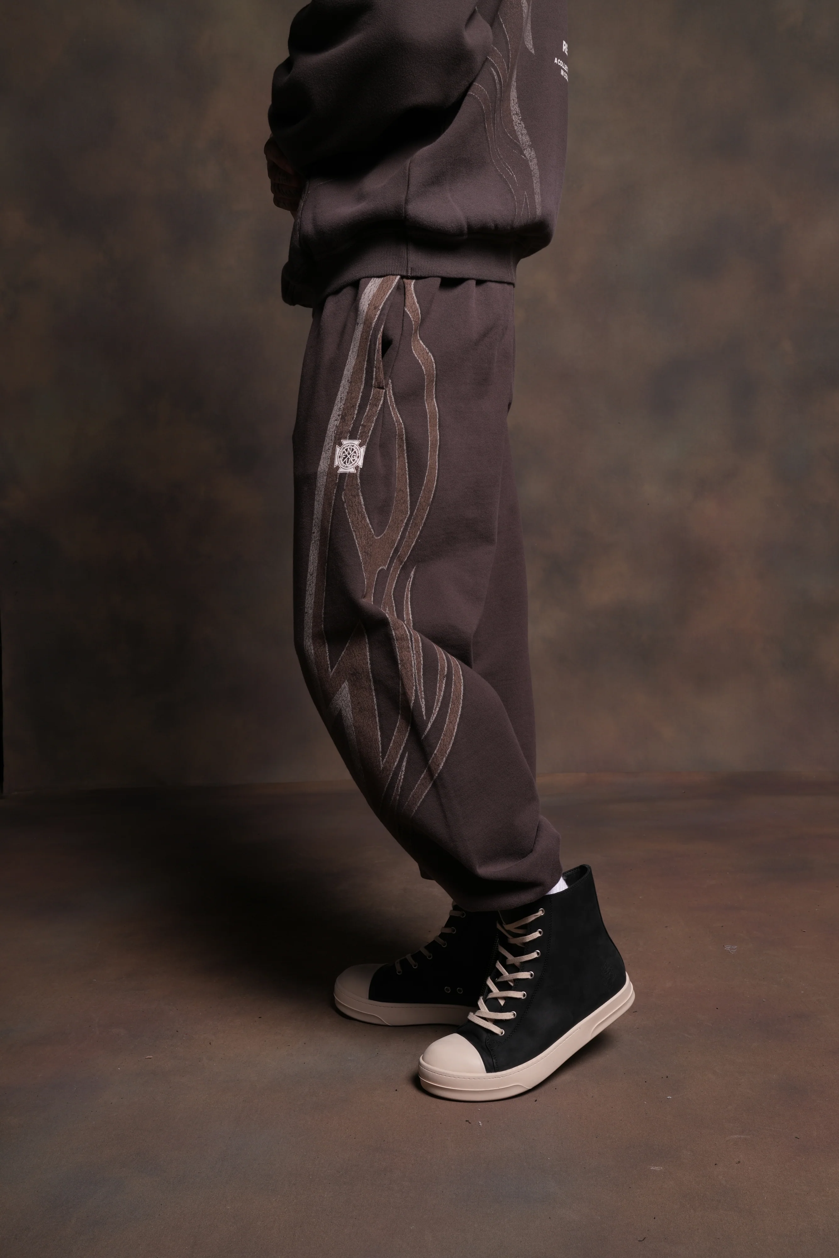 Real Recognize Real Unisex Lounger Sweat Pants in Darc Brown Drift Wash - Image 4