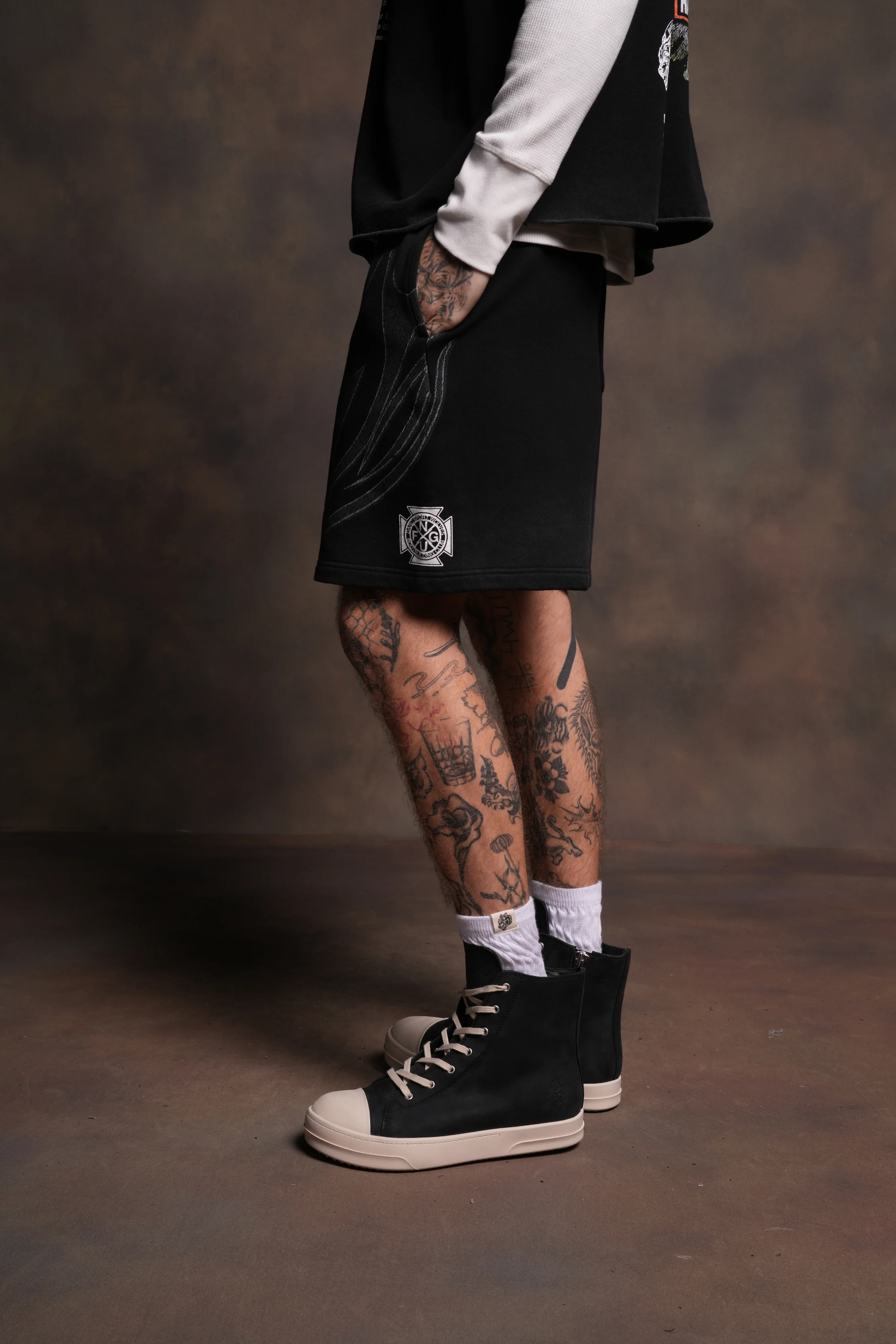 Real Recognize Real Unisex Oversized Post Lounge Sweat Shorts V2 in Black Drift Wash - Image 4
