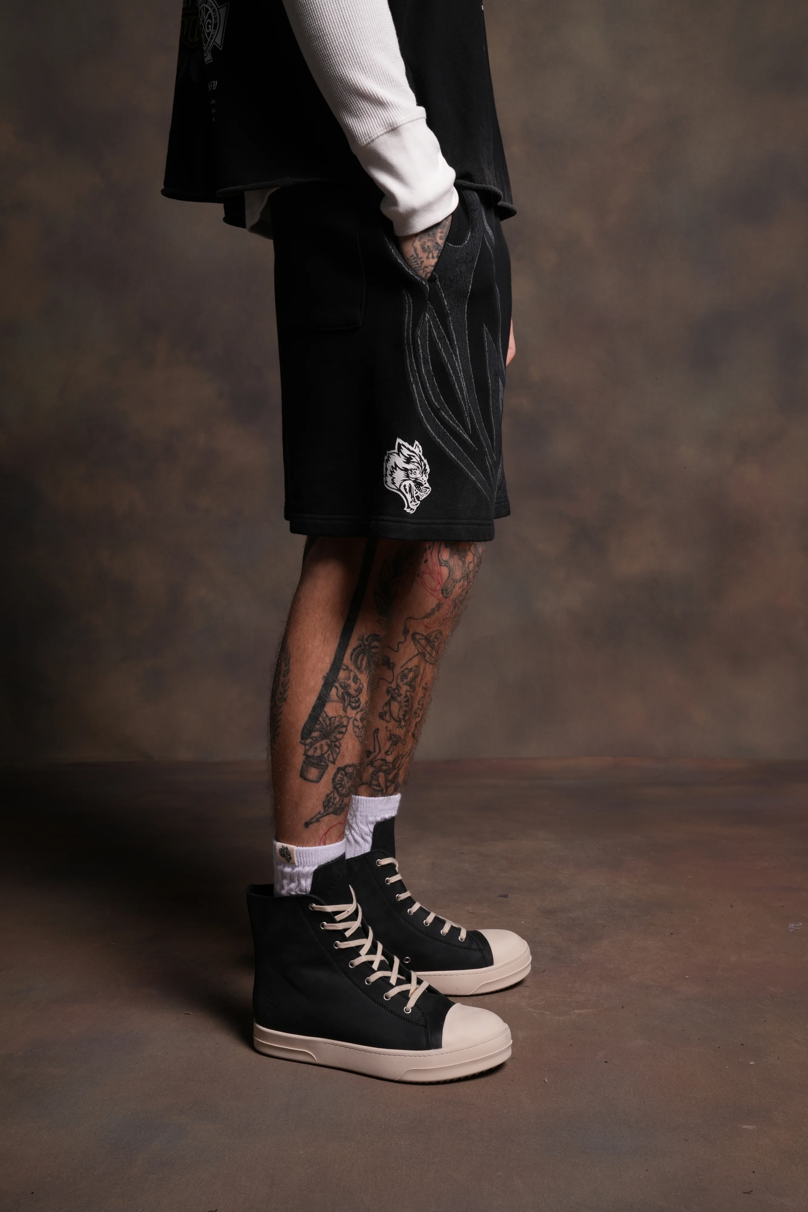 Real Recognize Real Unisex Oversized Post Lounge Sweat Shorts V2 in Black Drift Wash - Image 5