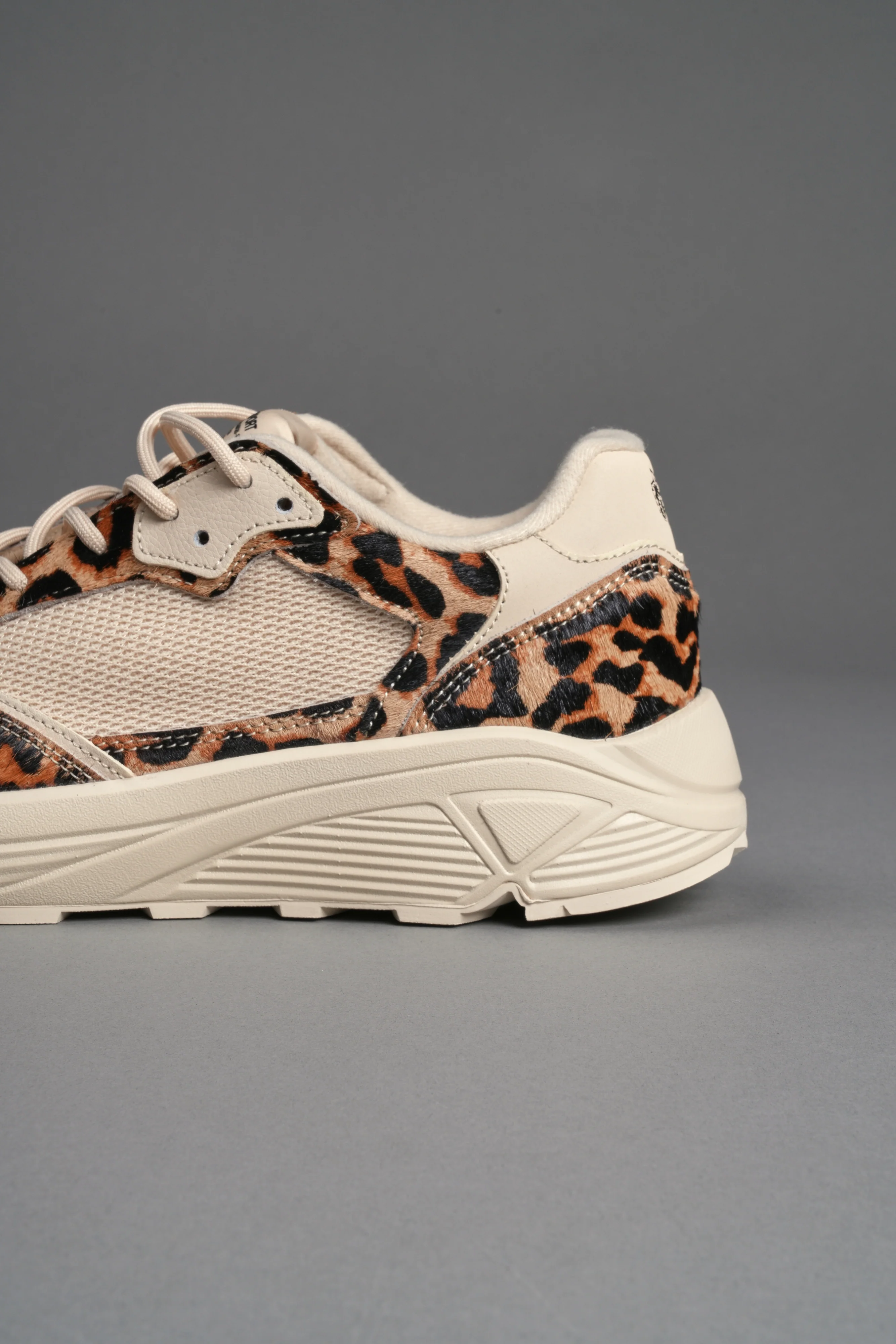Run-1 Shoes in Clay Leopard/Cream - Image 12