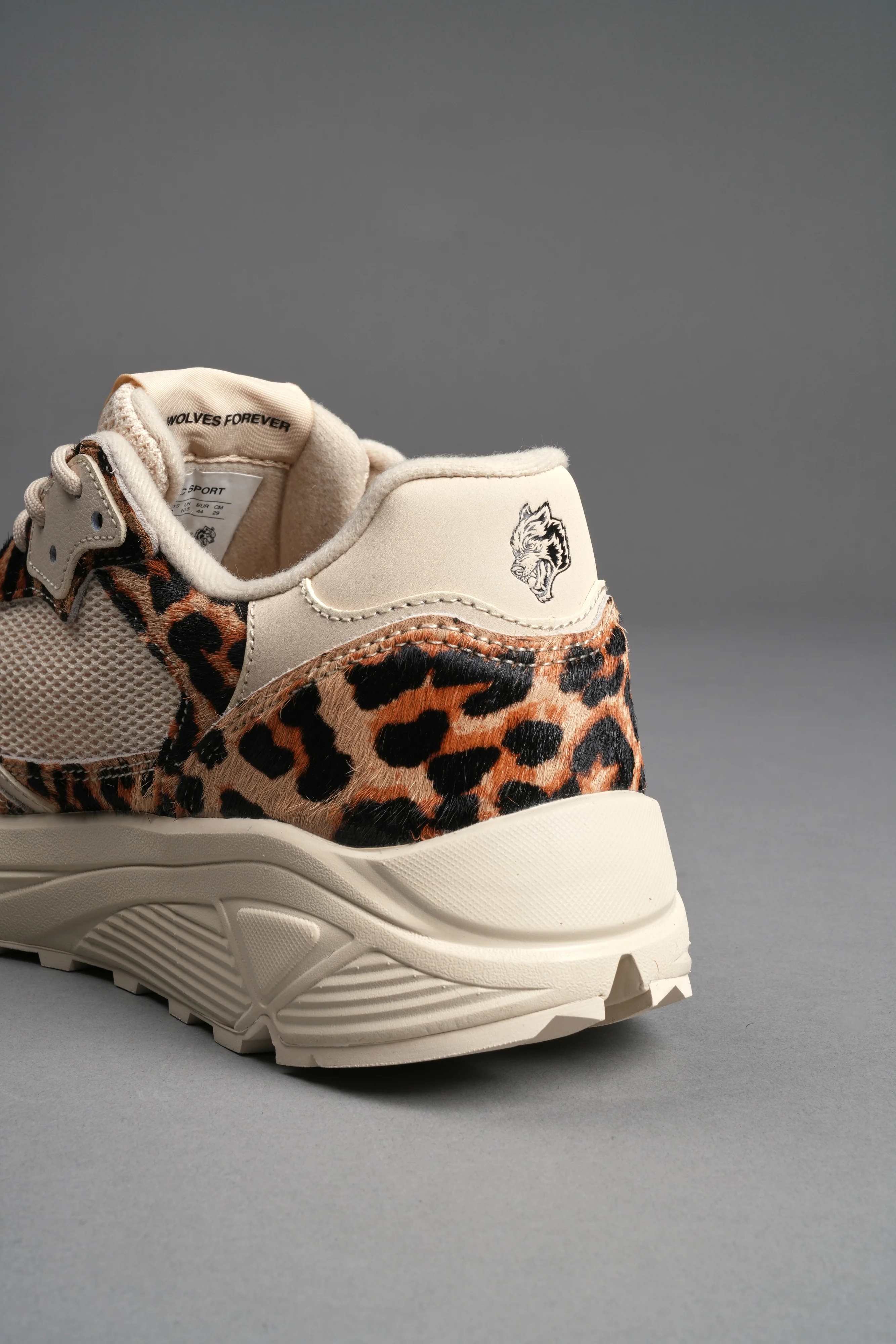 Run-1 Shoes in Clay Leopard/Cream - Image 6