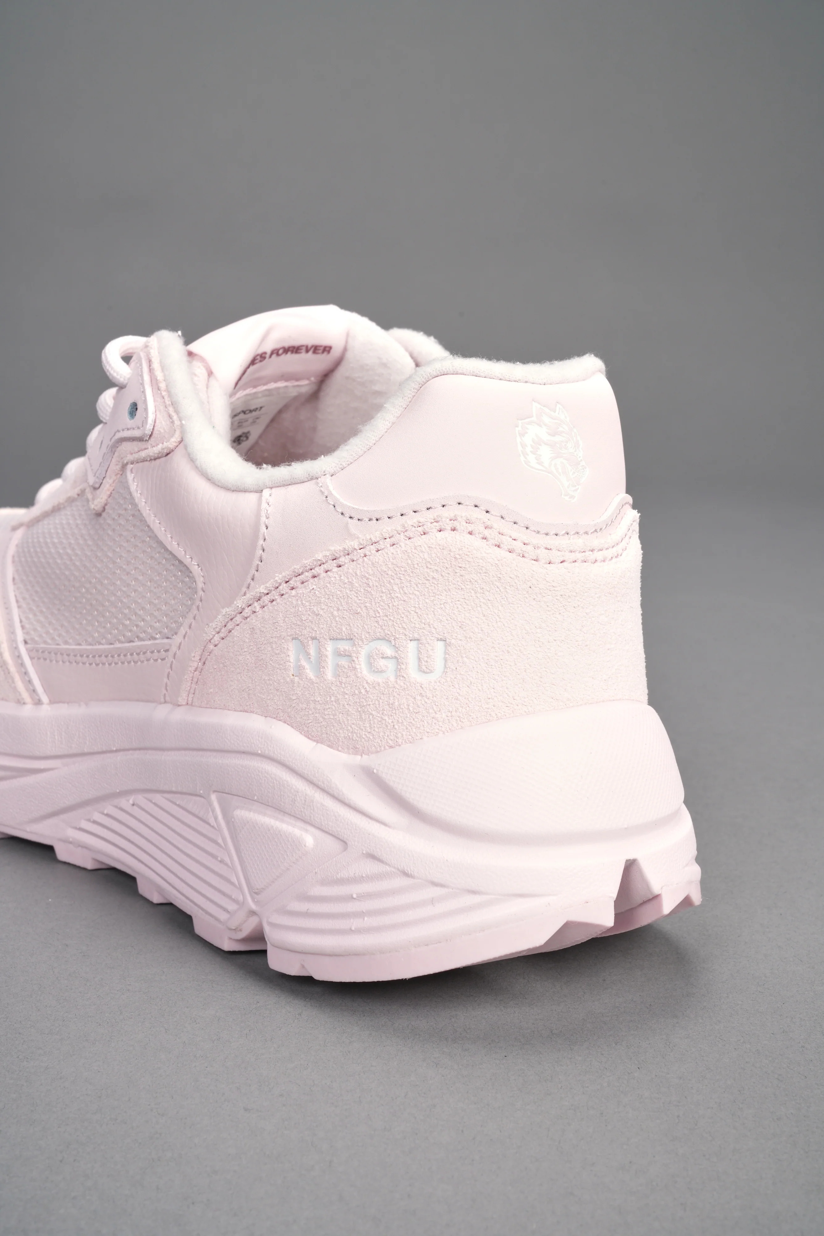 Run-1 Shoes in Cloud Pink - Image 8