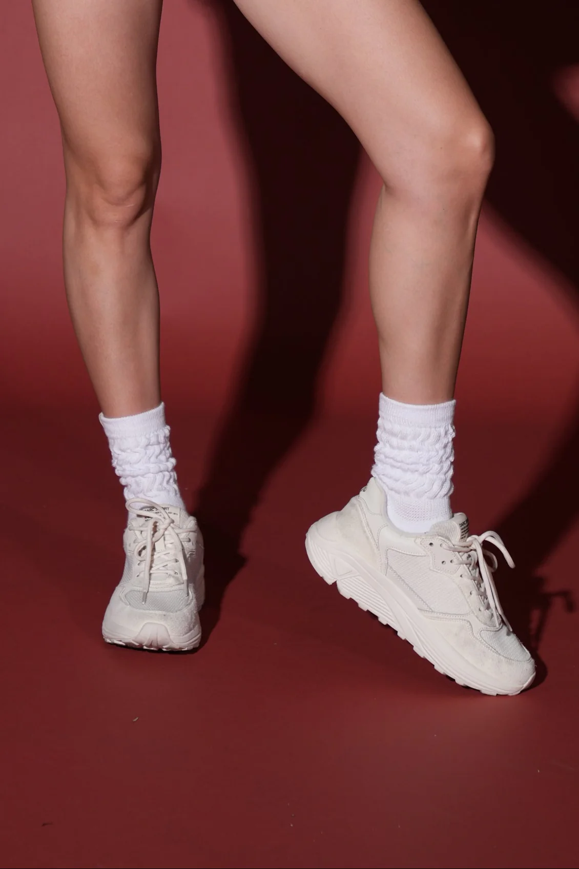 Run-1 Shoes in Cream/Black - Image 4