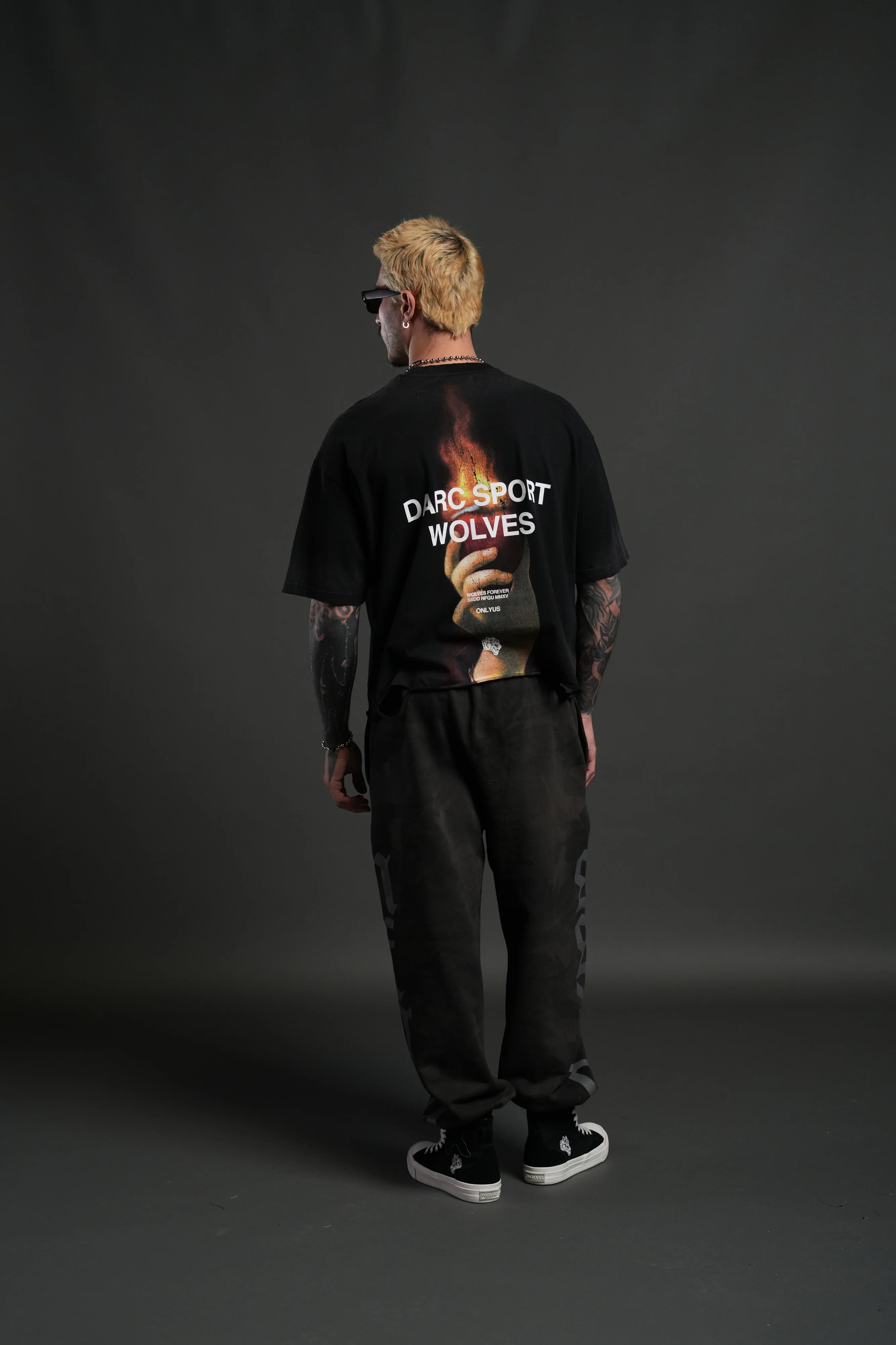 Sangrado Distressed Grunge "Box Cut" Tee in Black Drift Wash - Image 6