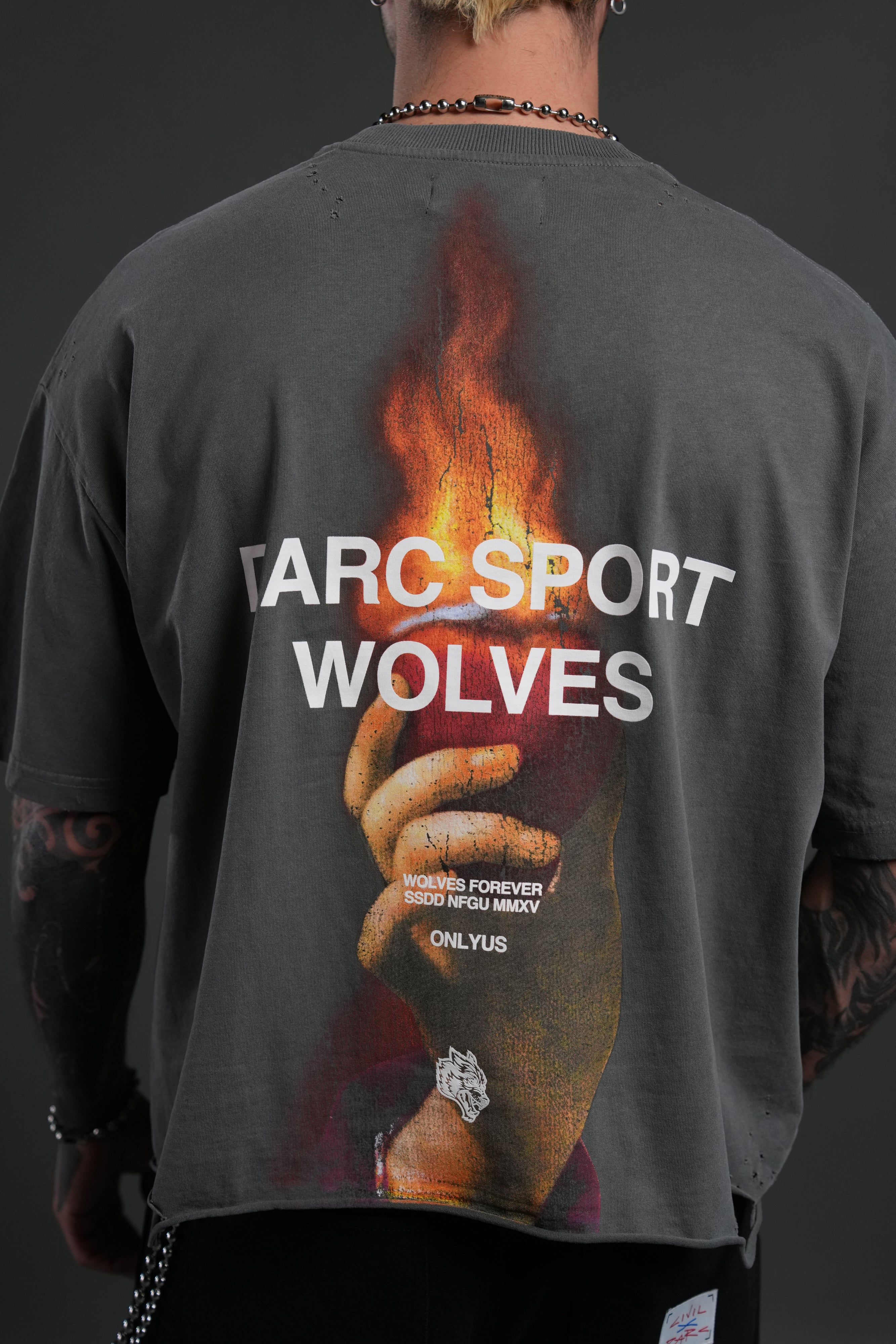 Sangrado Distressed Grunge "Box Cut" Tee in Slate Gray - Image 8