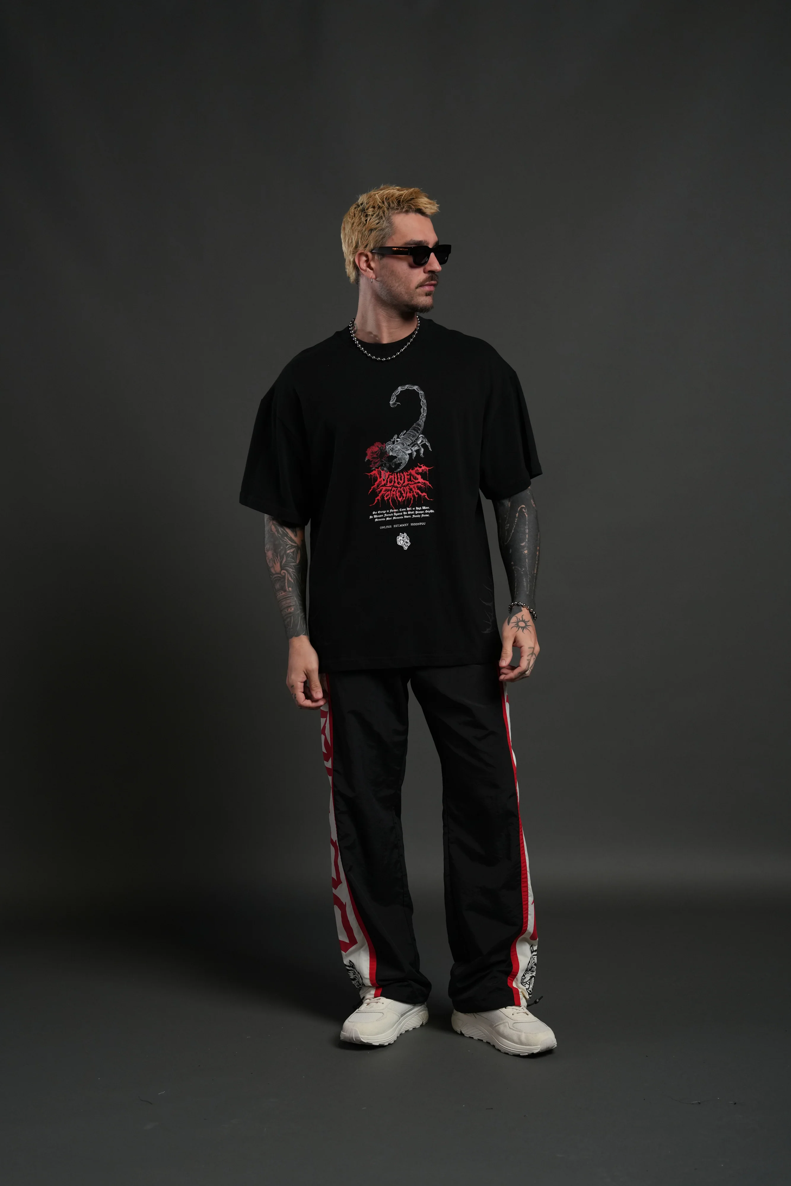 Scorpion Thorns "Premium" Oversized Tee in Black - Image 5