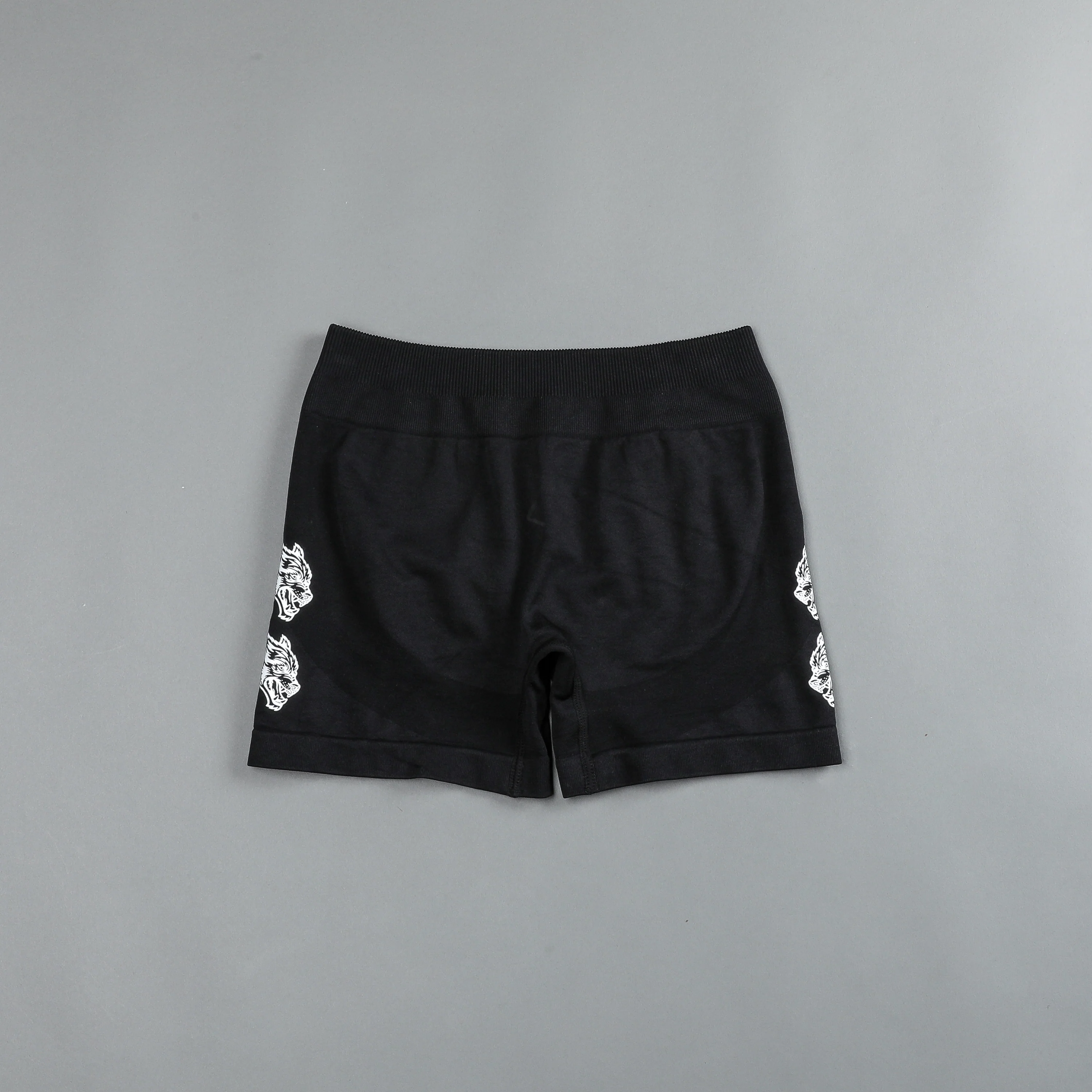 She Our Loyalty Katya Seamless Shorts in Black - Image 4