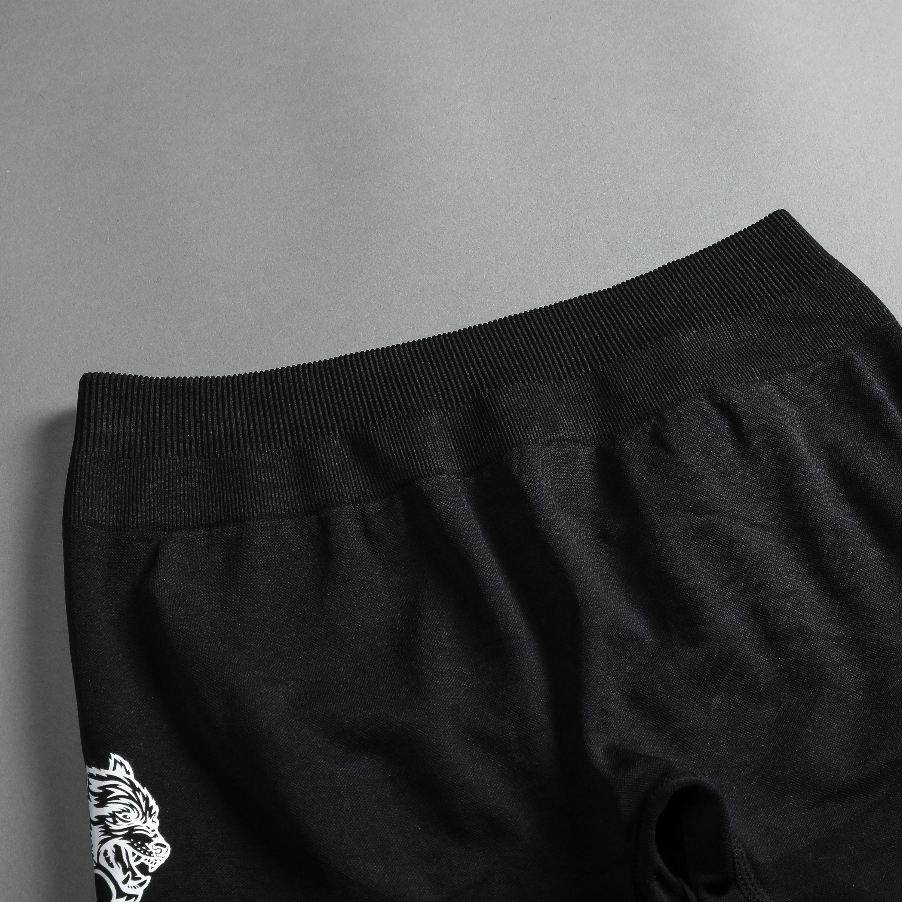 She Our Loyalty Katya Seamless Shorts in Black - Image 9