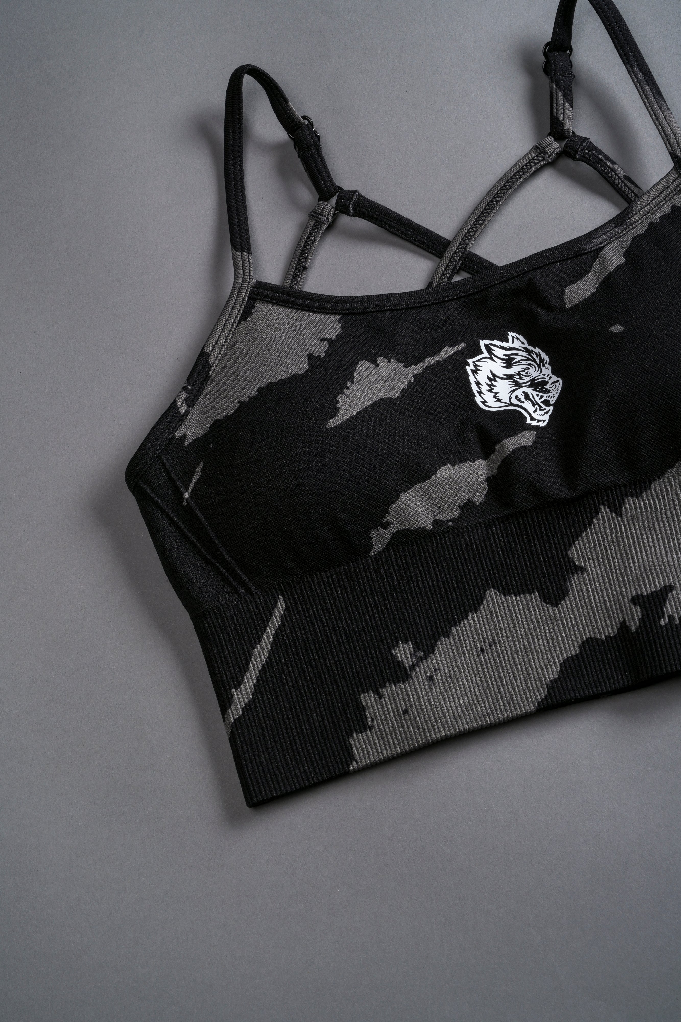 Single Wolf "Everson Seamless" Huxley Bra in Black Native Camo - Image 7