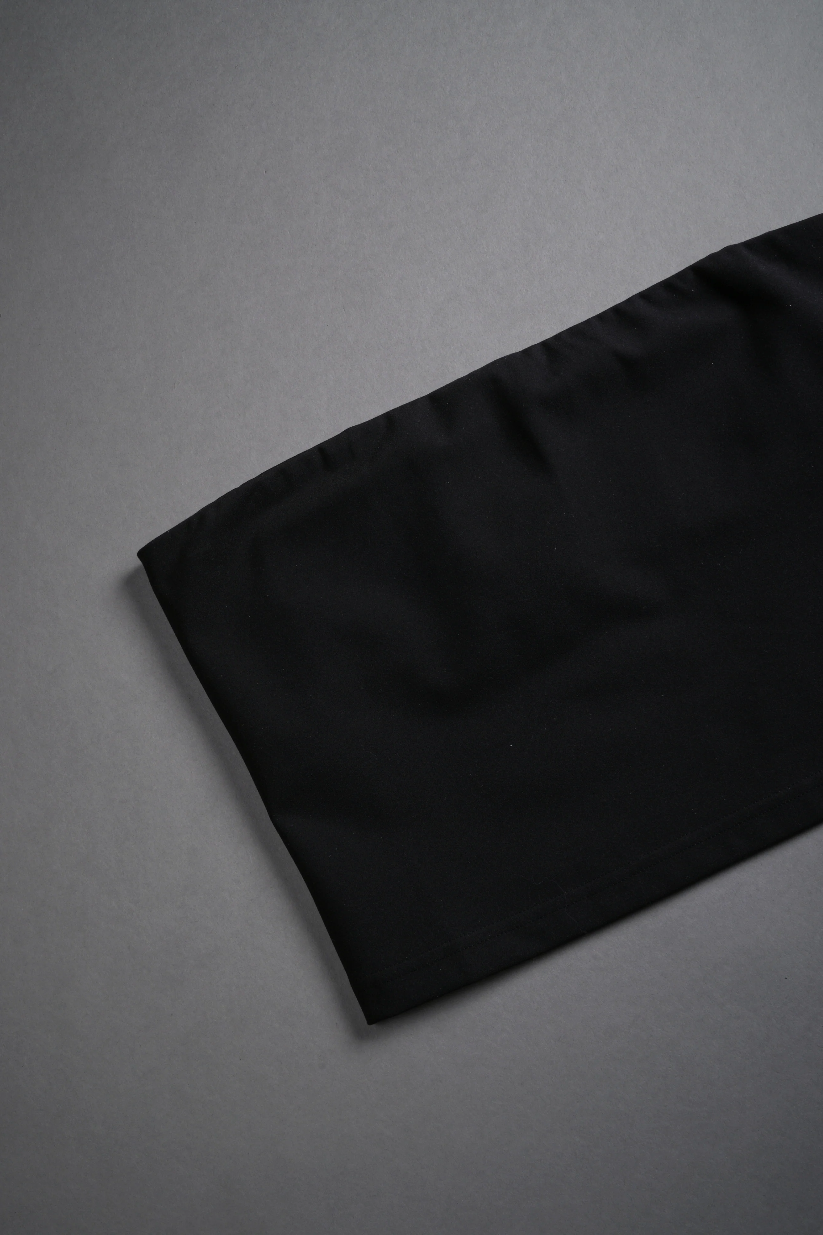 Single Wolf "Nova" Longline Bandeau Top in Black - Image 7