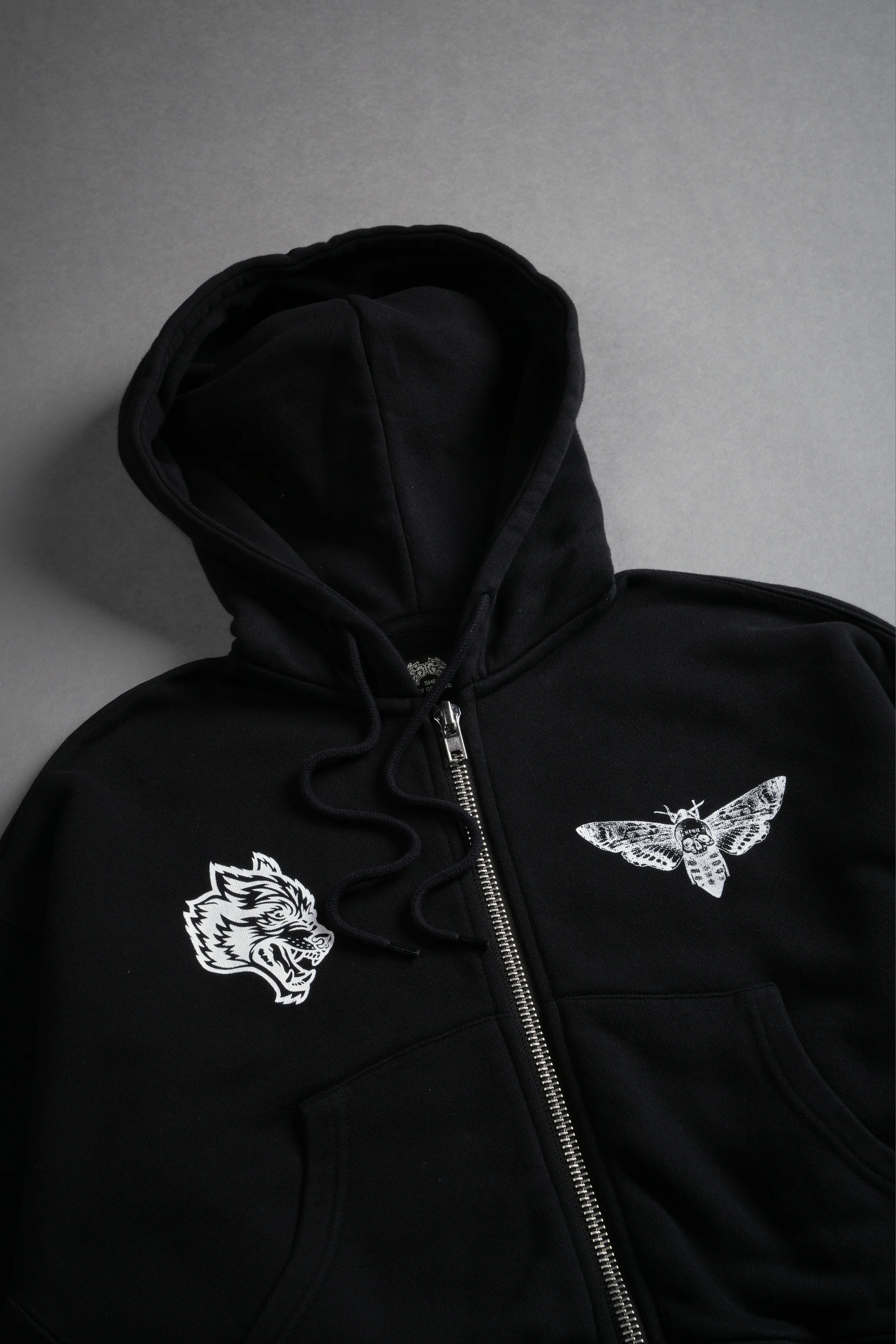Single Wolf "Sage" Cropped Zip Hoodie in Black - Image 8