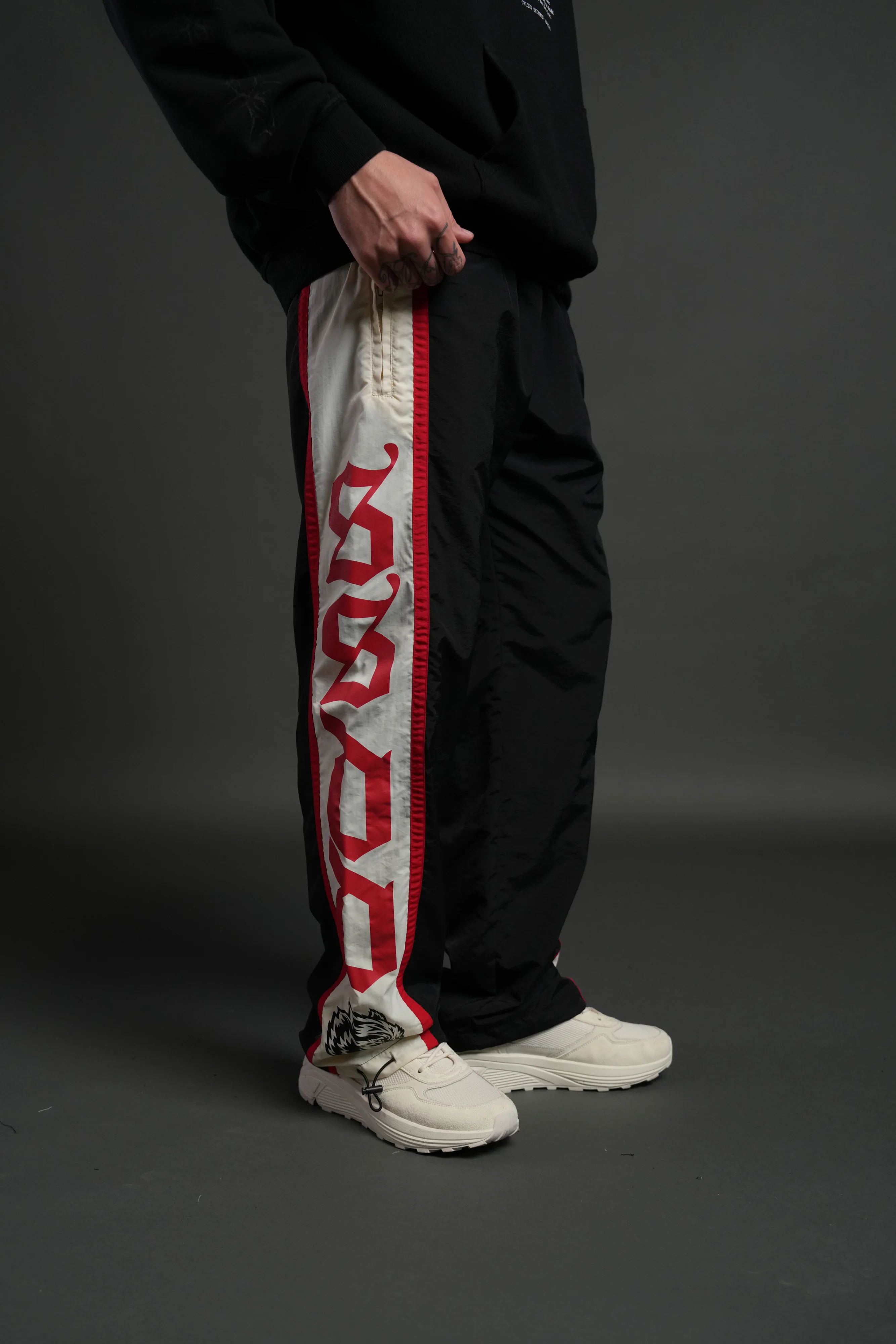 SSDDNFGU Remind Track Pants in Black/Cream/Red - Image 5