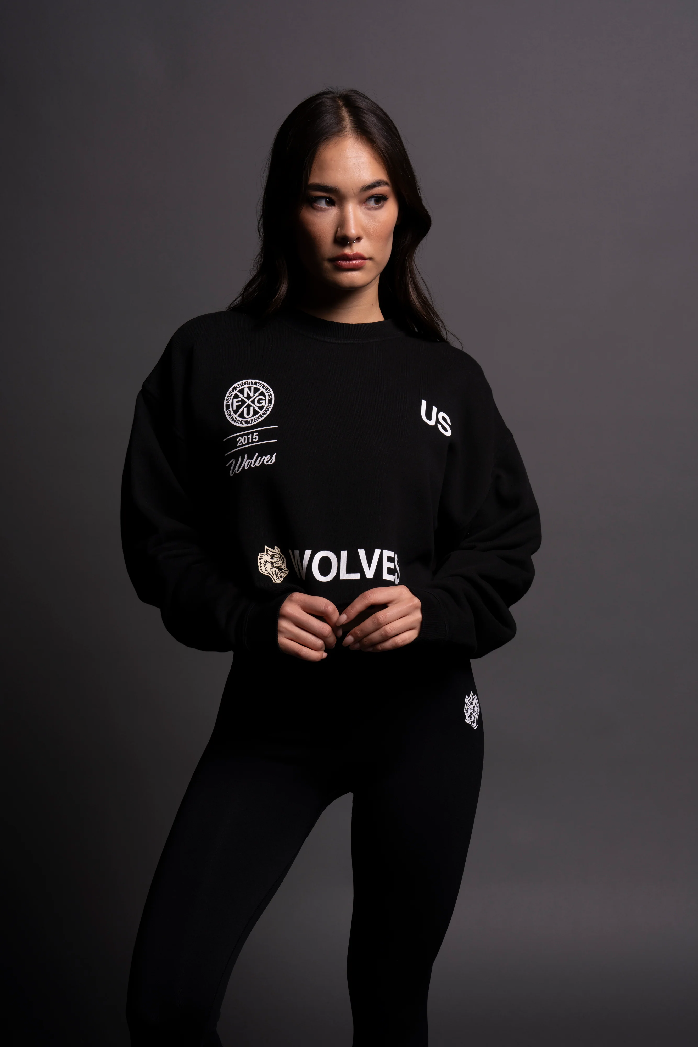 Stay True London (Cropped) Crewneck in Black - Image 4