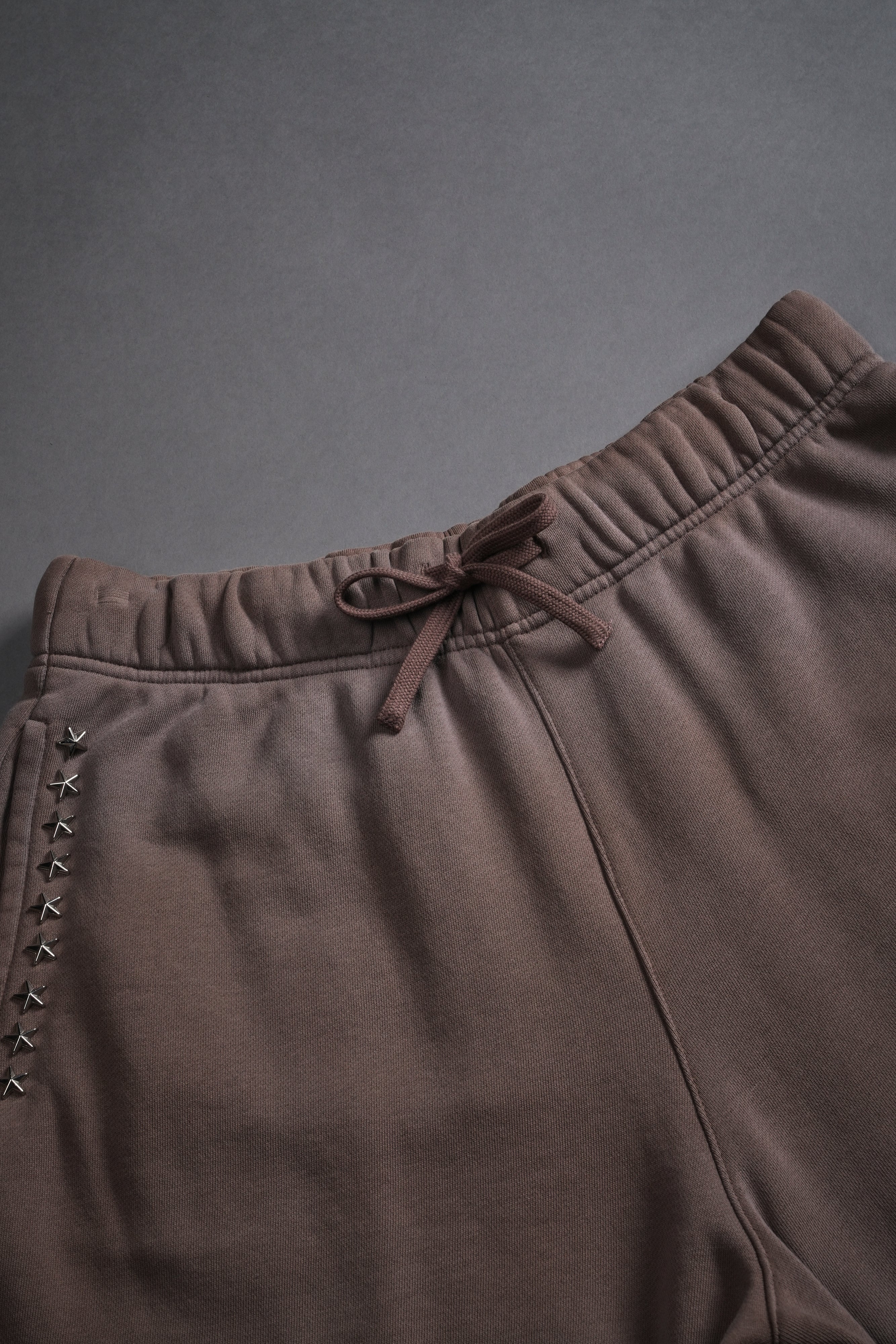 Studded Midnight Wolves Oversized Post Lounge Sweat Shorts in Mojave Brown Drift Wash - Image 7