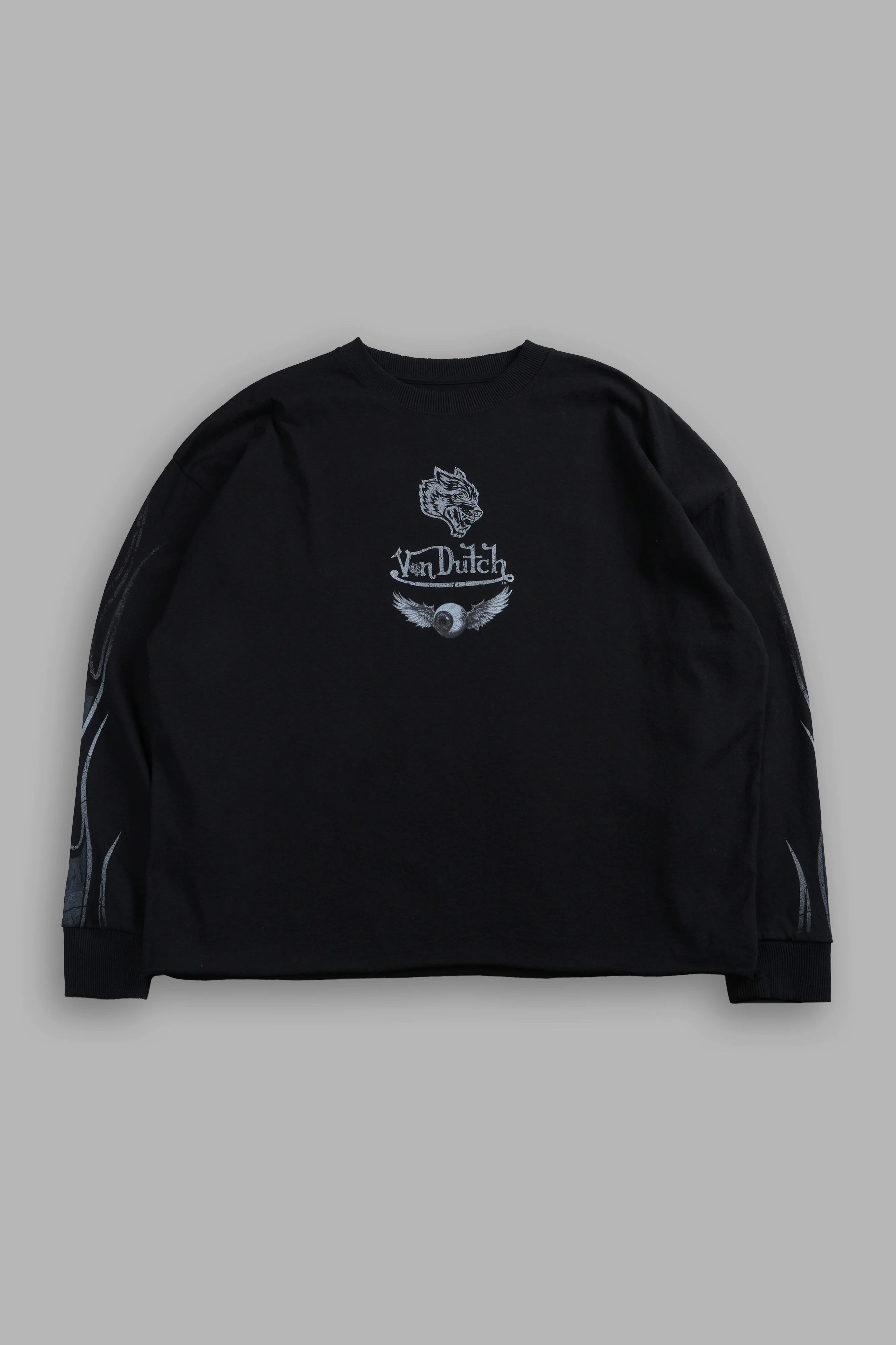 Take-Off Grunge Mid-Length Raw Hem LS Tee in Black - Image 3
