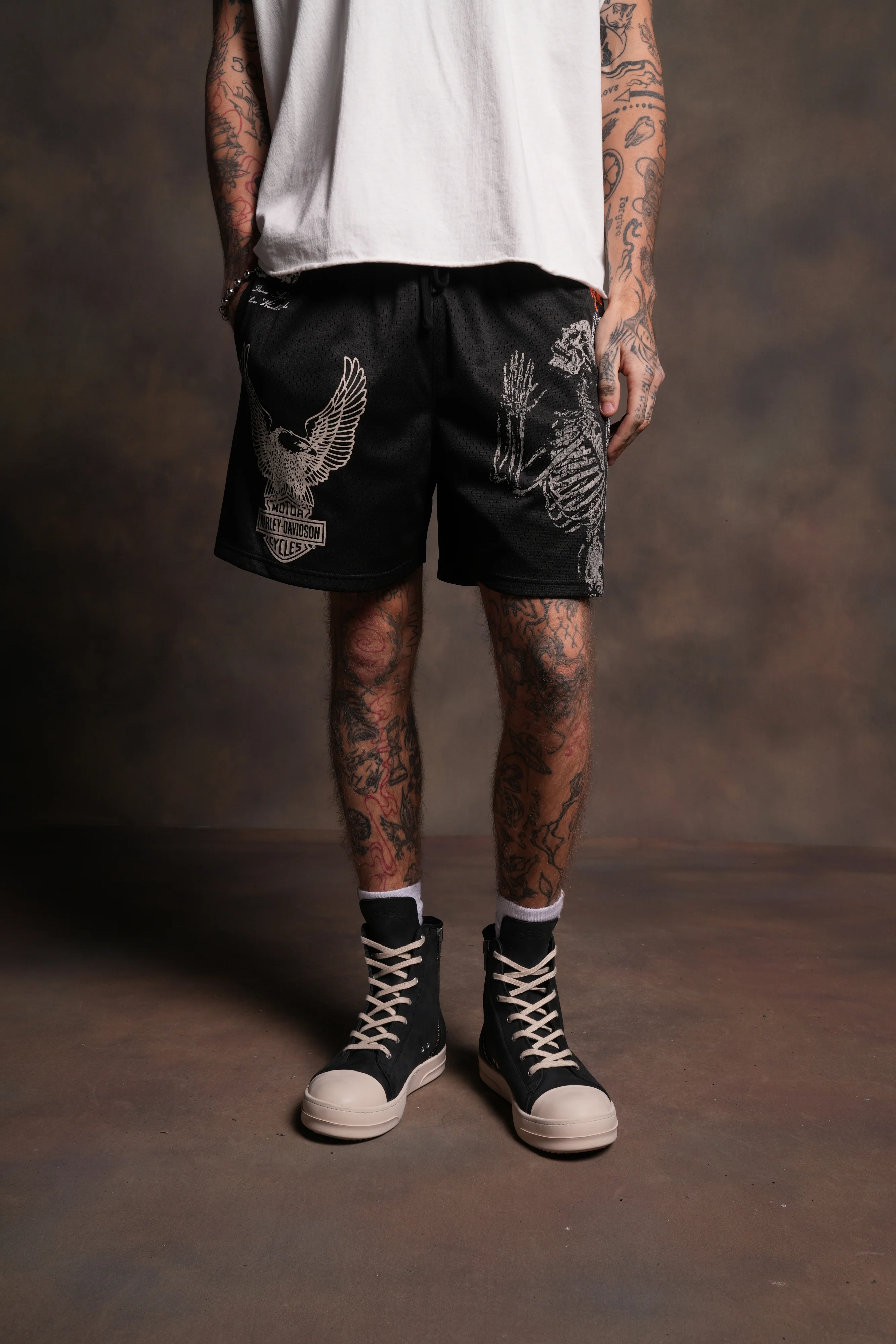 The Eagle & The Wolf Mesh Shorts in Black - Image 2