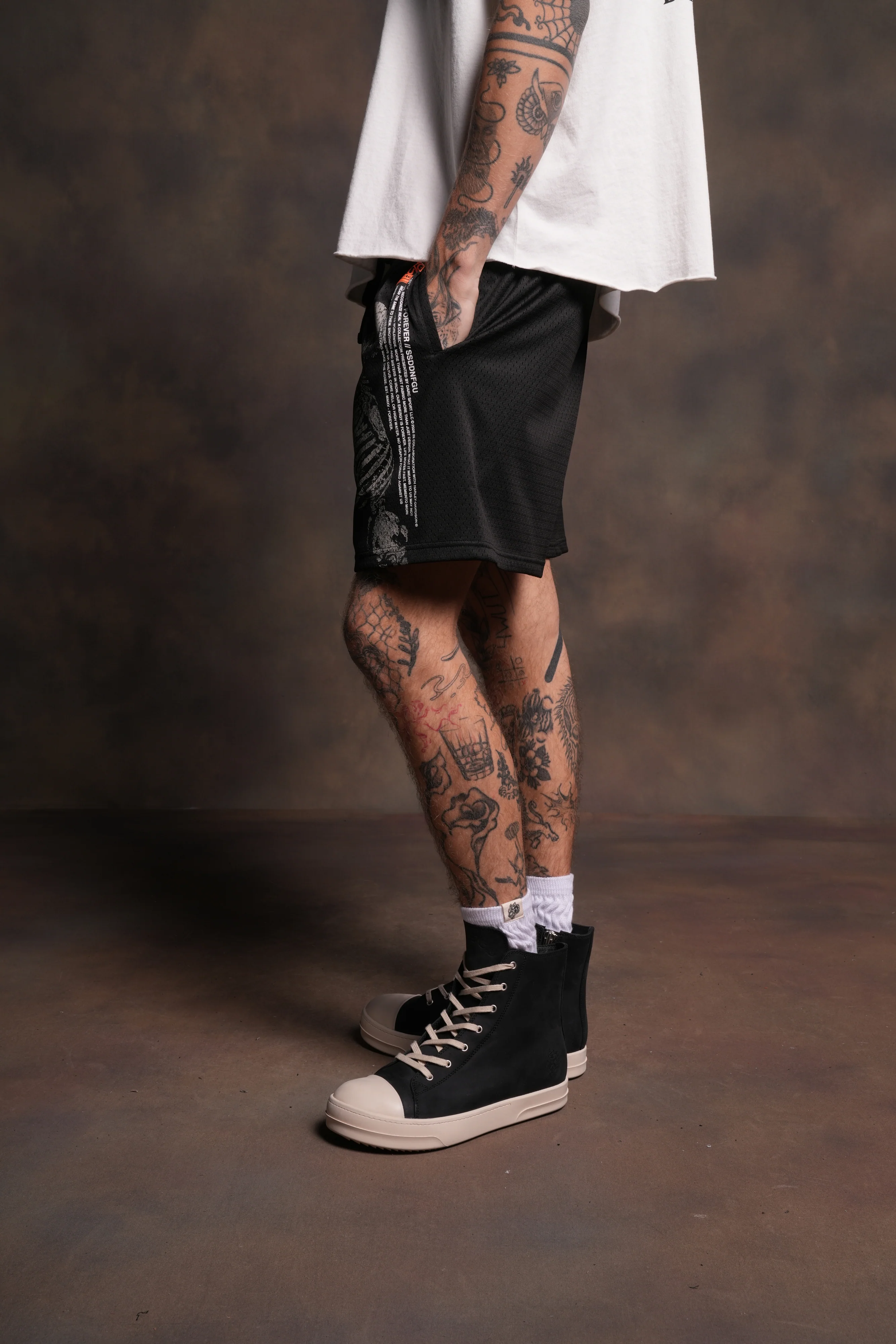The Eagle & The Wolf Mesh Shorts in Black - Image 4