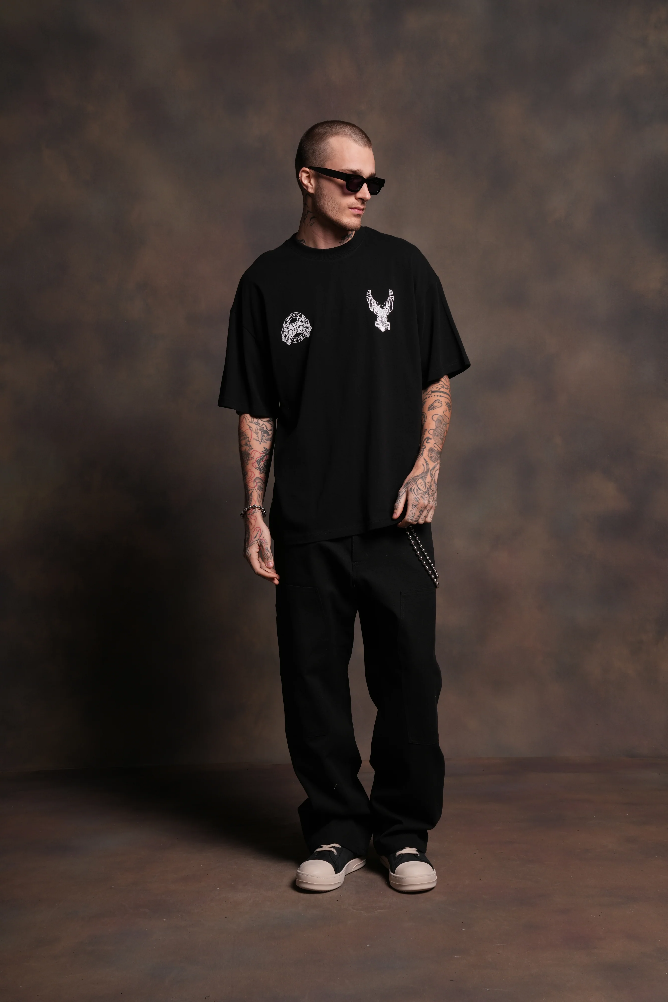 The Eagle & The Wolf "Premium" Oversized Tee in Black - Image 5