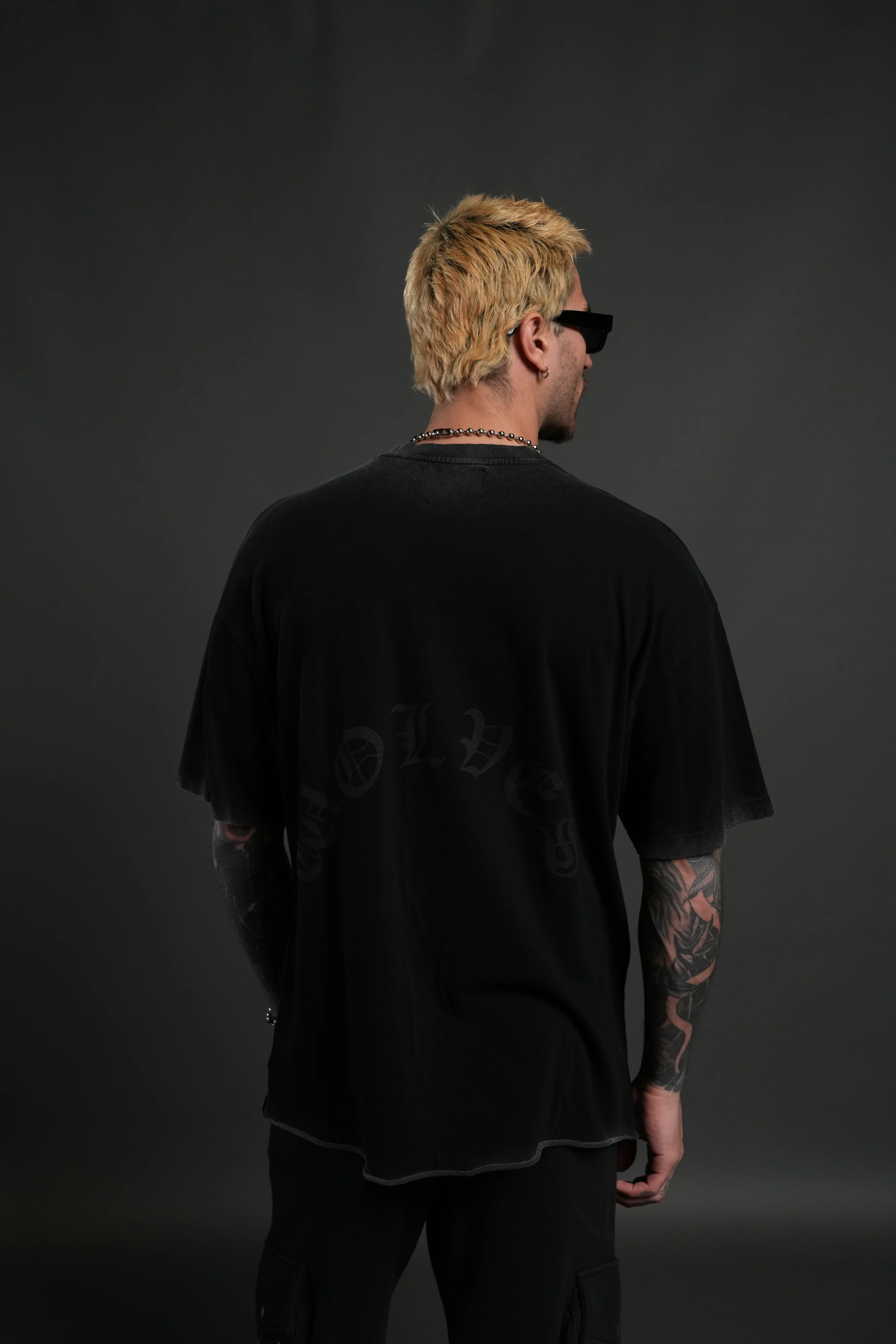 Triump Raw Hem Premium Oversized Tee in Black - Image 2