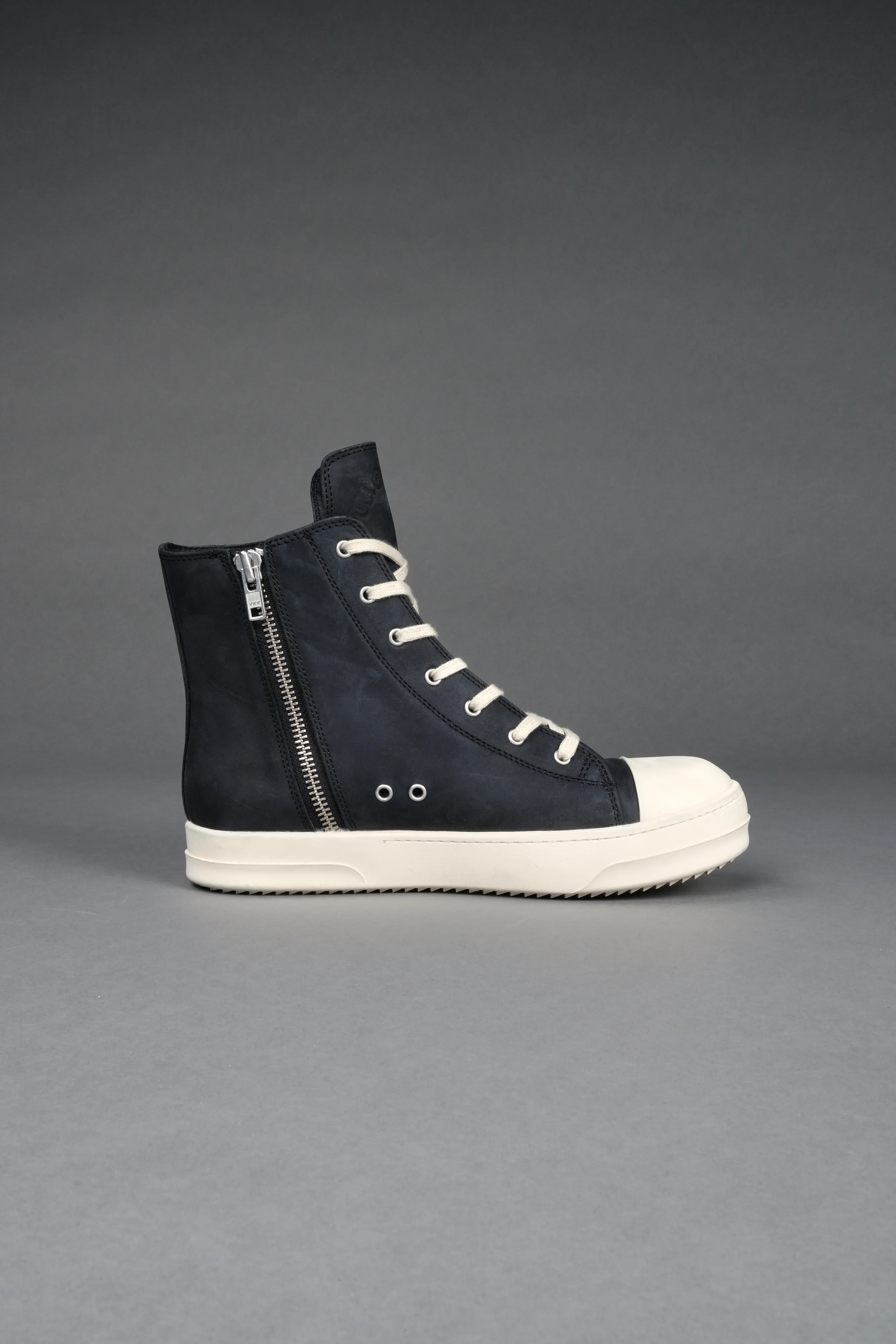 Venice High Top Shoe in Black/Cream - Image 5