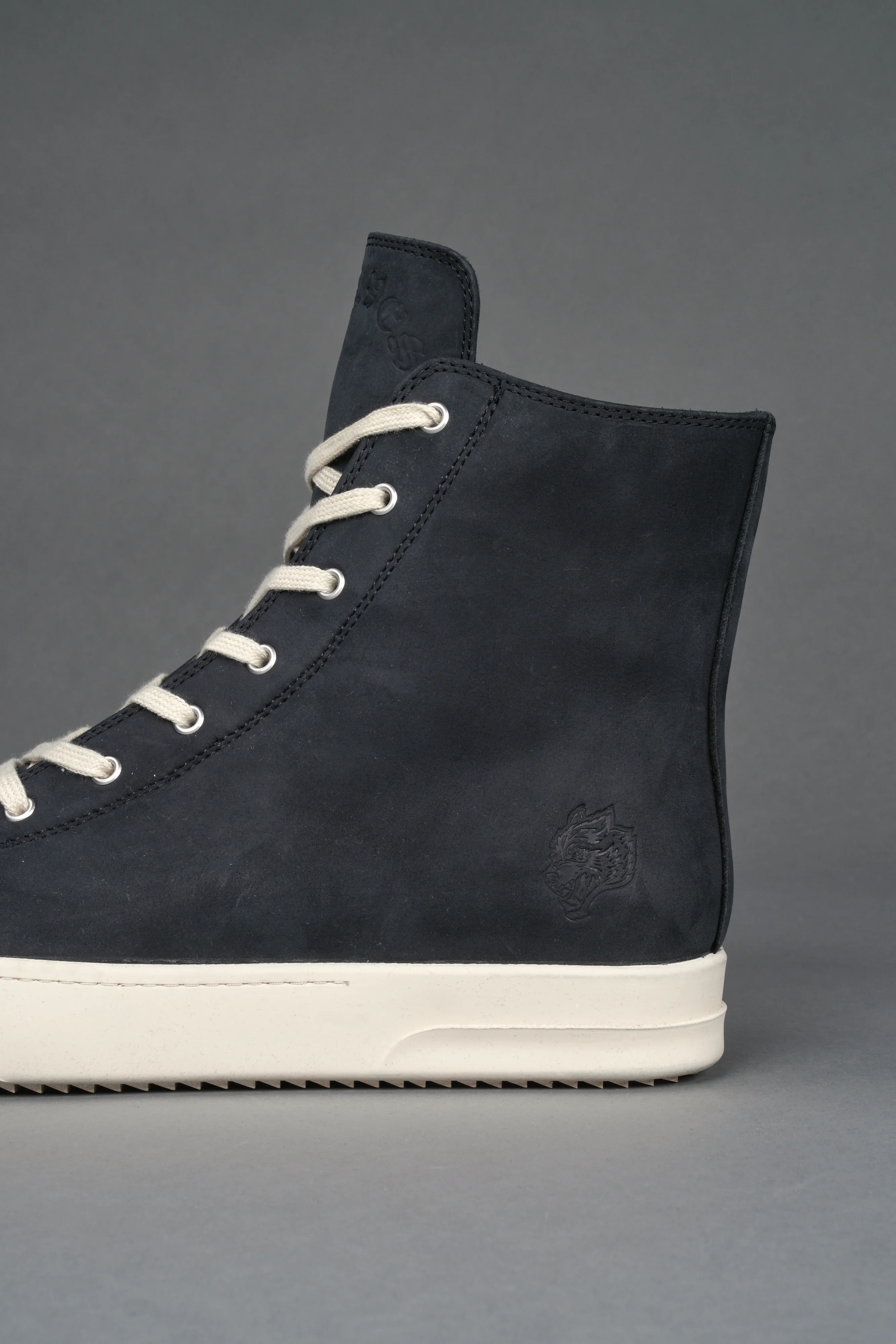 Venice High Top Shoe in Black/Cream - Image 8