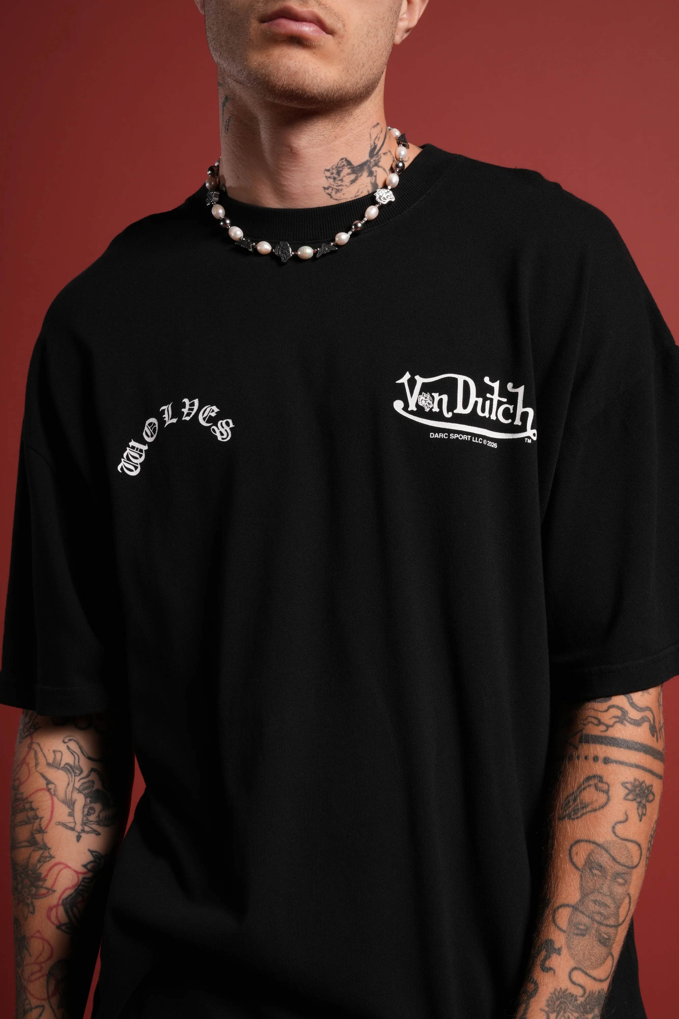 Von Darc Premium Oversized Tee in Black - Image 7