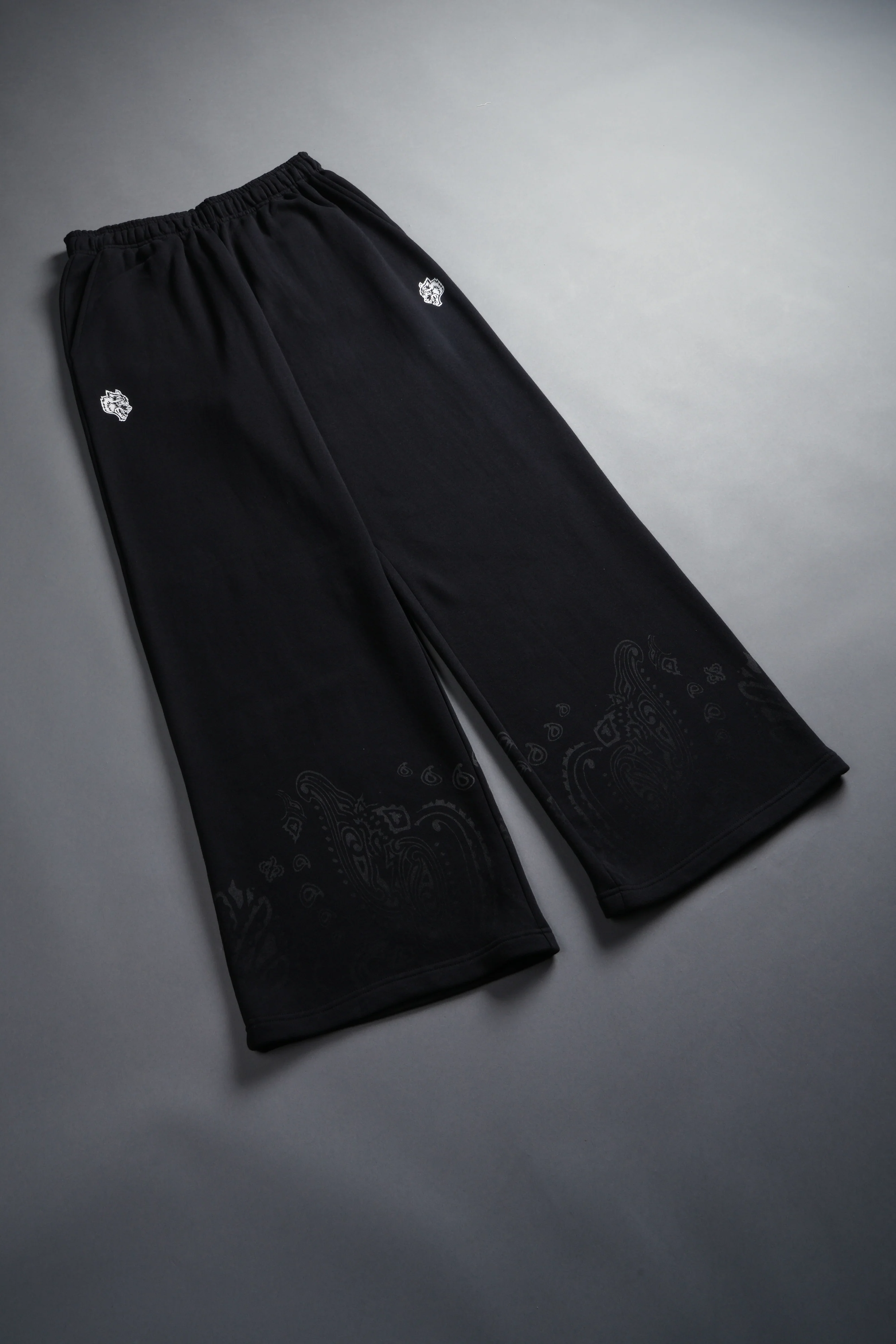 Western V2 Lennox Sweat Pants in Black - Image 6
