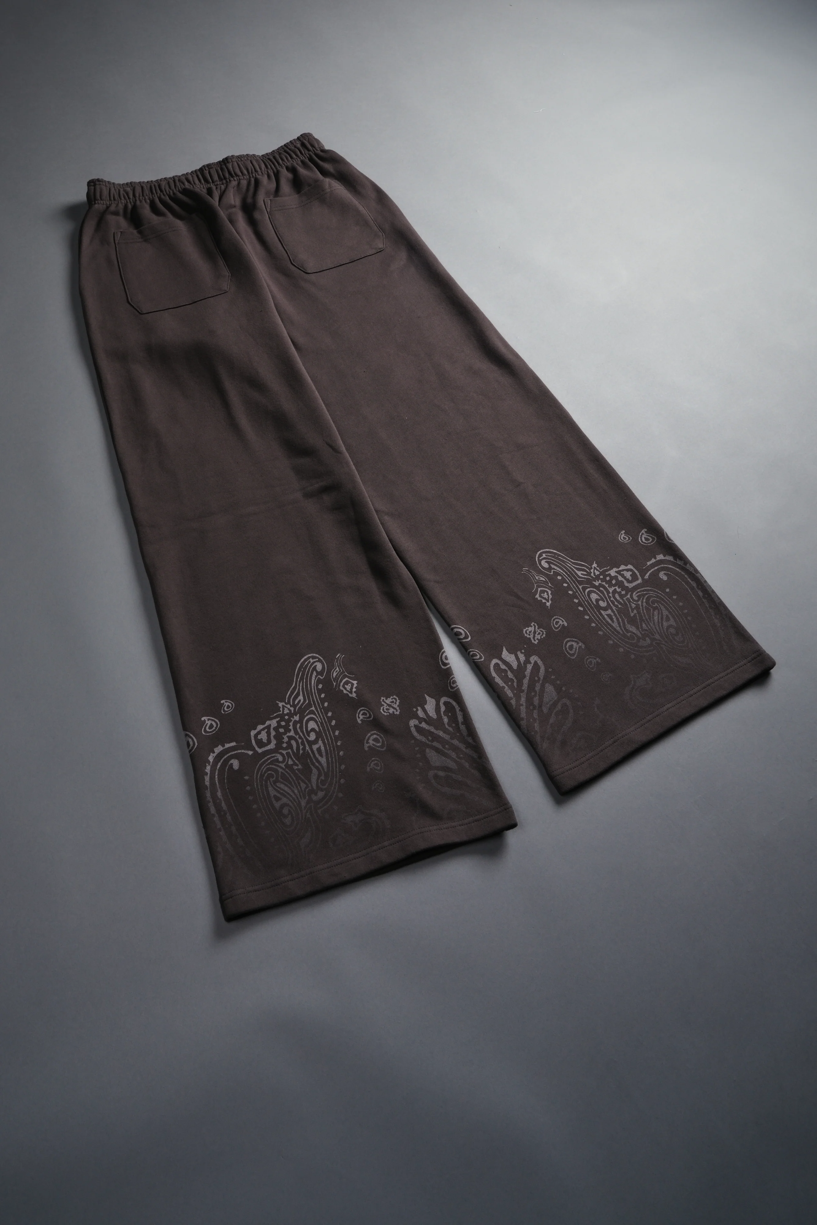 Western V2 Lennox Sweat Pants in Darc Brown - Image 12