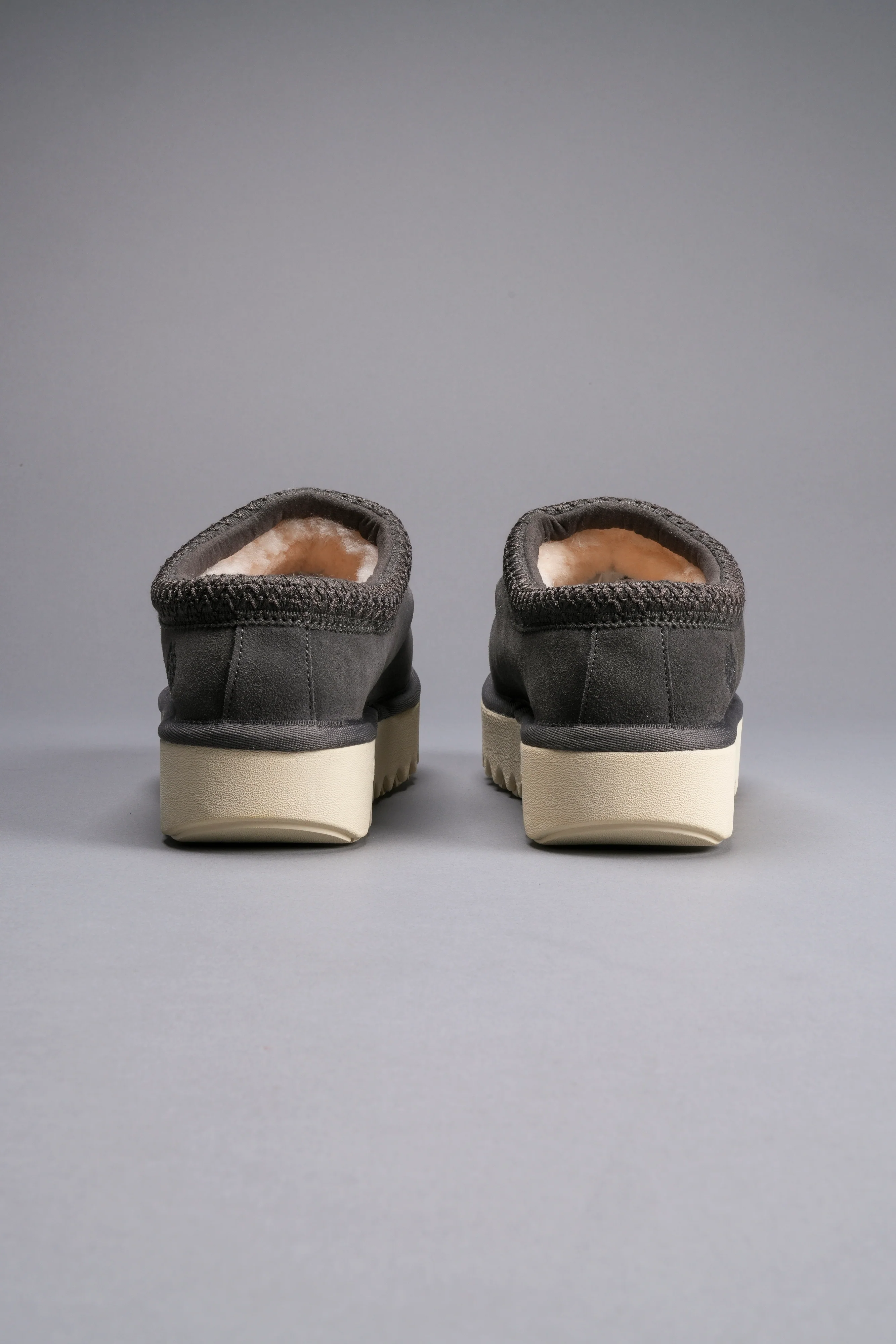 Wolf Head Mammoth Mule in Wolf Gray - Image 11