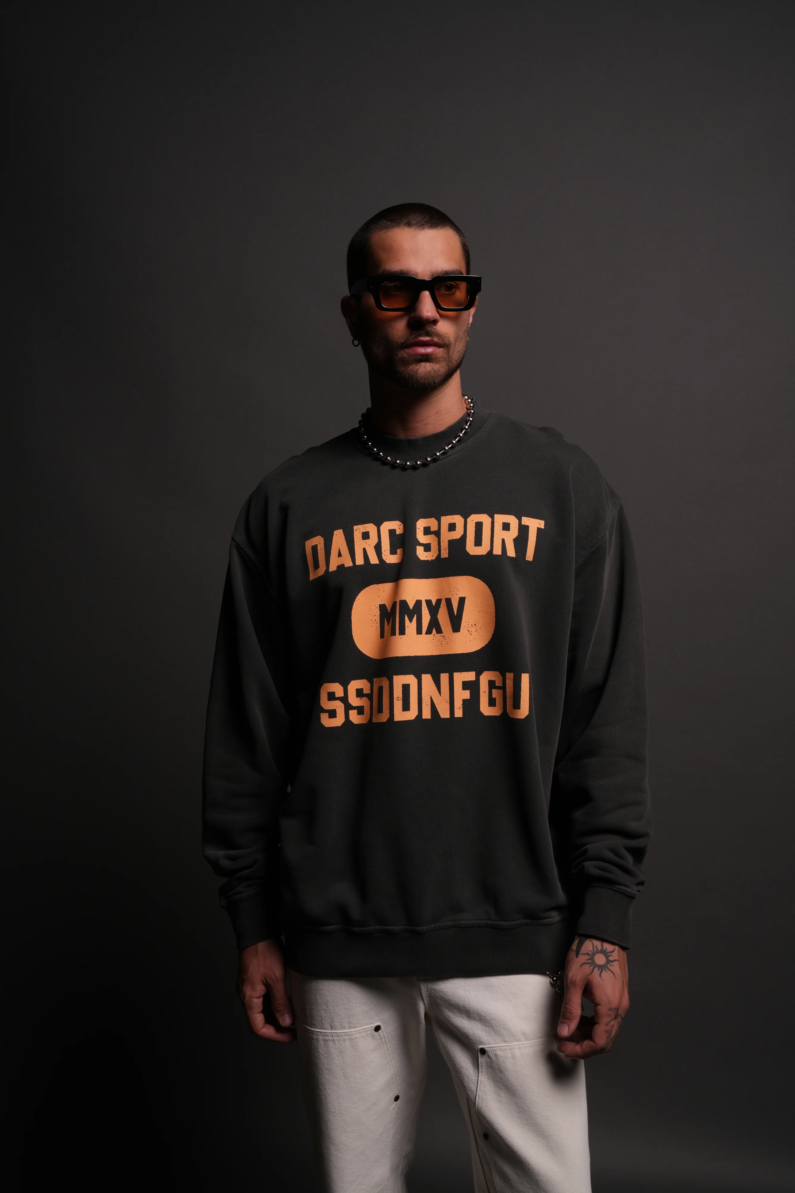 Wolves Forever London Unisex Crewneck in Wolf Gray - Image 4