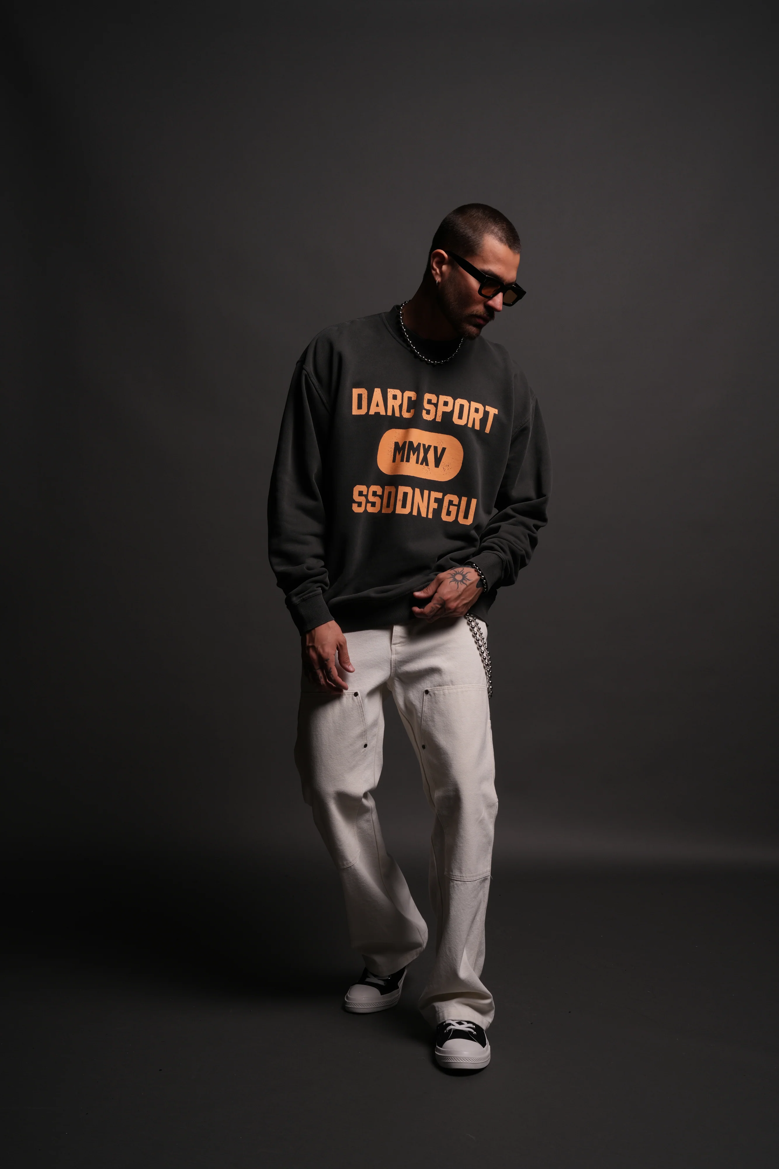 Wolves Forever London Unisex Crewneck in Wolf Gray - Image 6