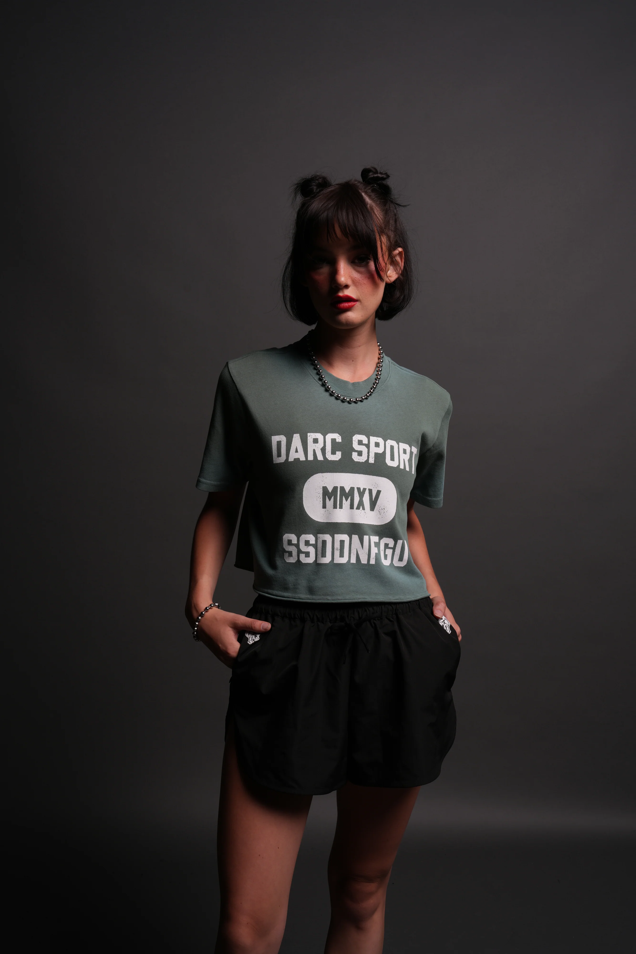 Wolves Forever "Premium" (Cropped) Tee in Hunter Green Driftwash