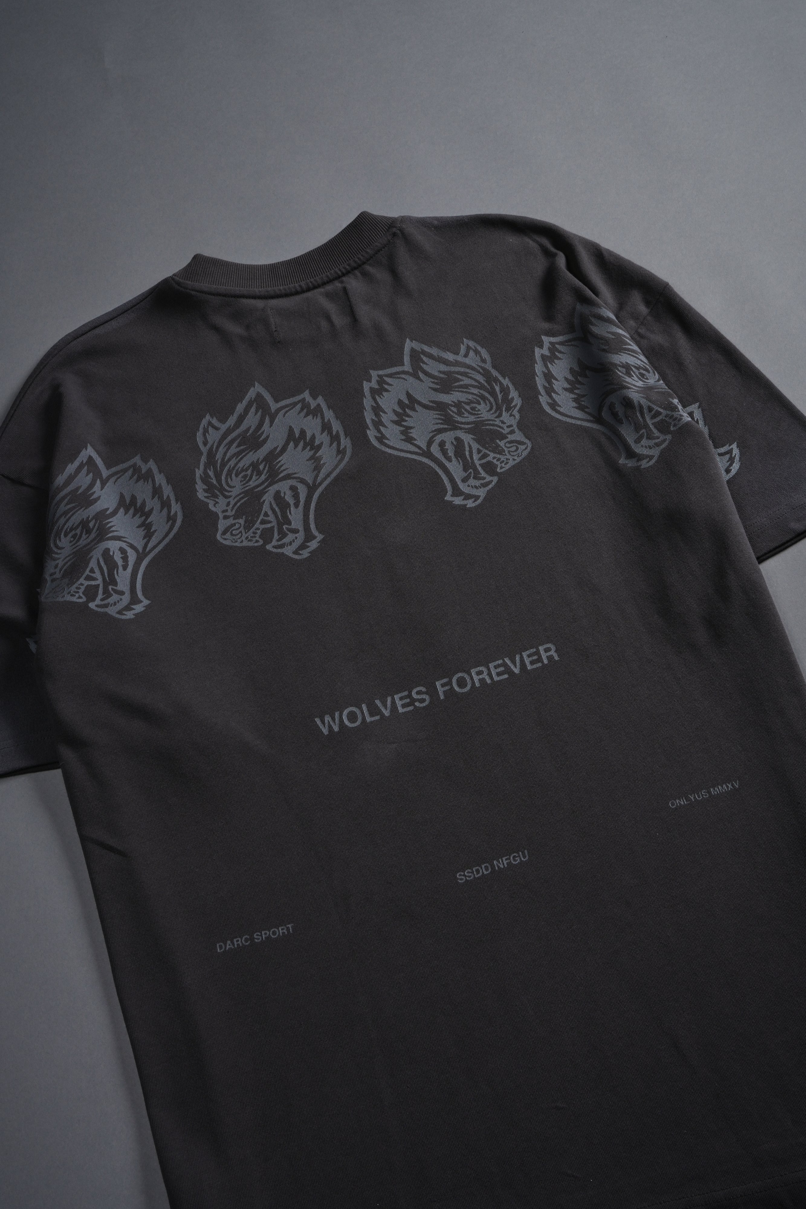 Wolves Have Your Back Unisex "Premium" Oversized Tee in Wolf Gray Drift Wash - Image 5