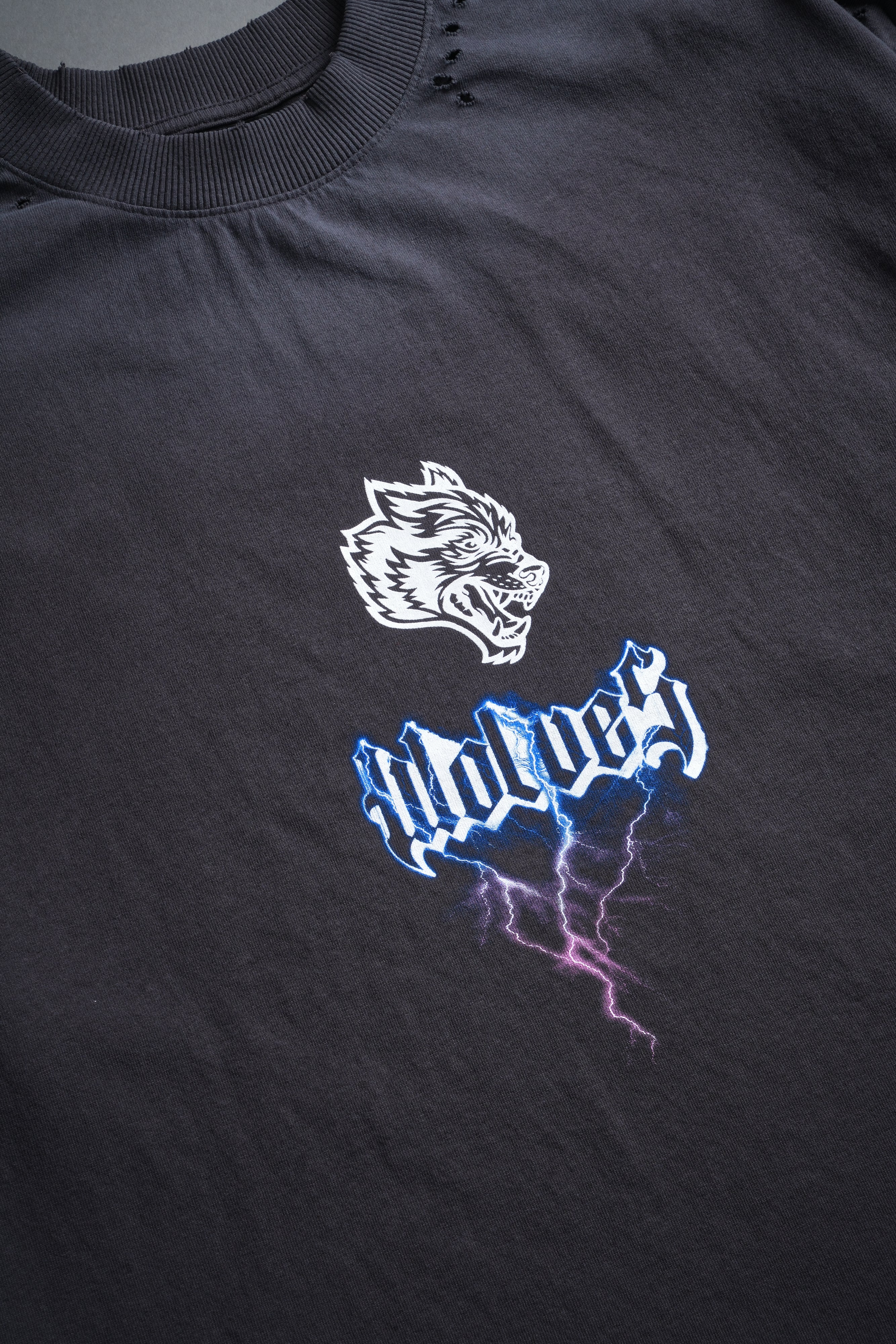 Wolves Lightning Distressed Grunge Tee in Wolf Gray Drift Wash - Image 8