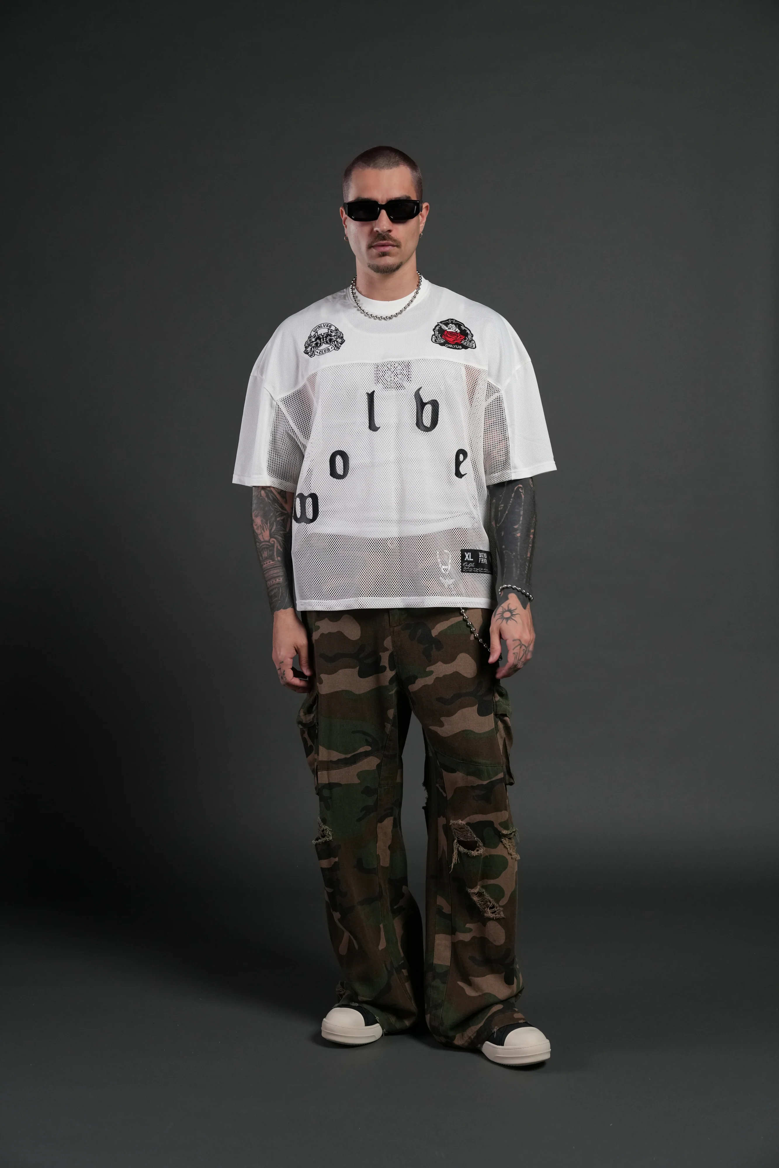 Wolves Pyramid Bobby B Jersey in White - Image 5