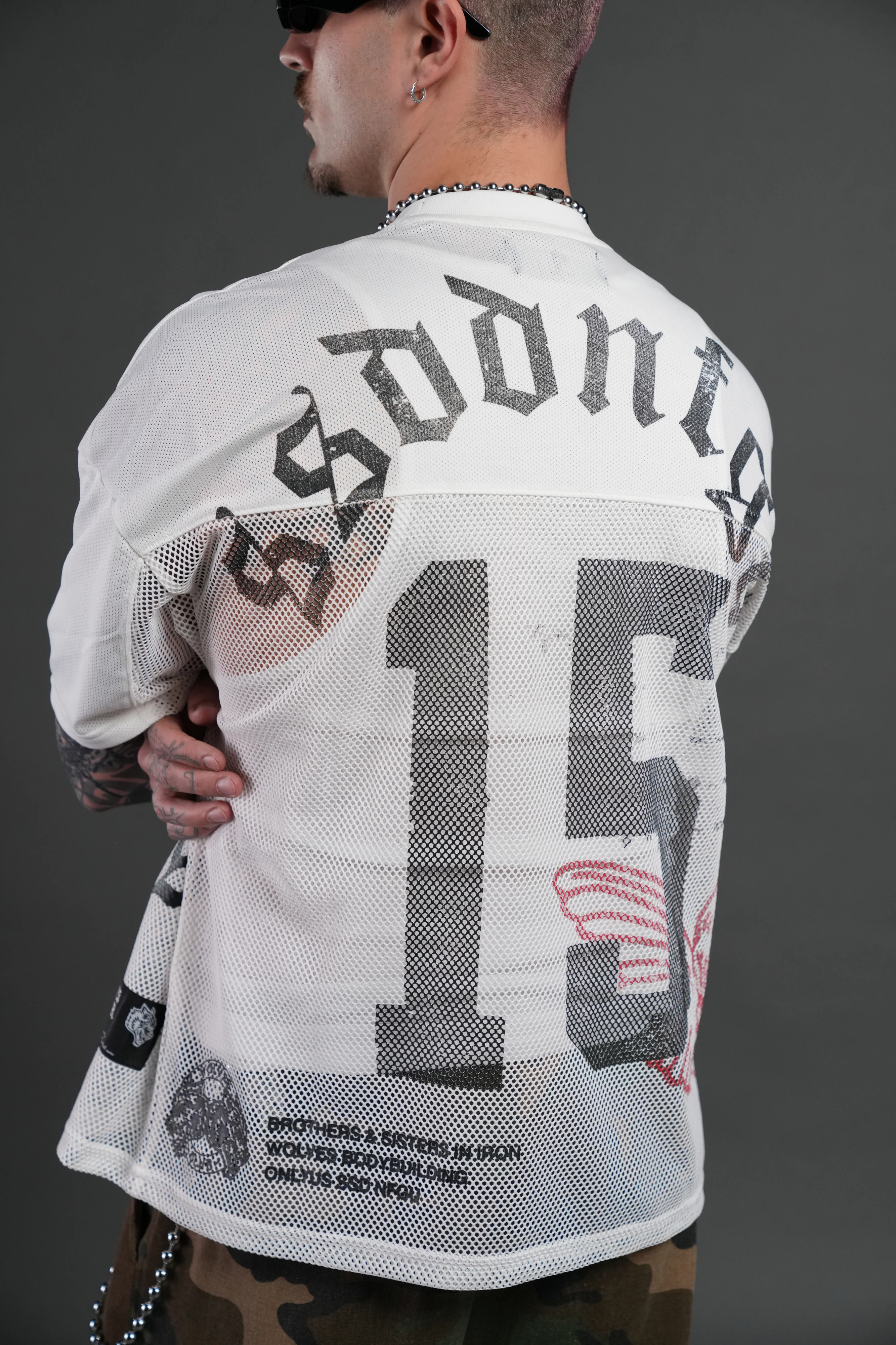 Wolves Pyramid Bobby B Jersey in White - Image 8