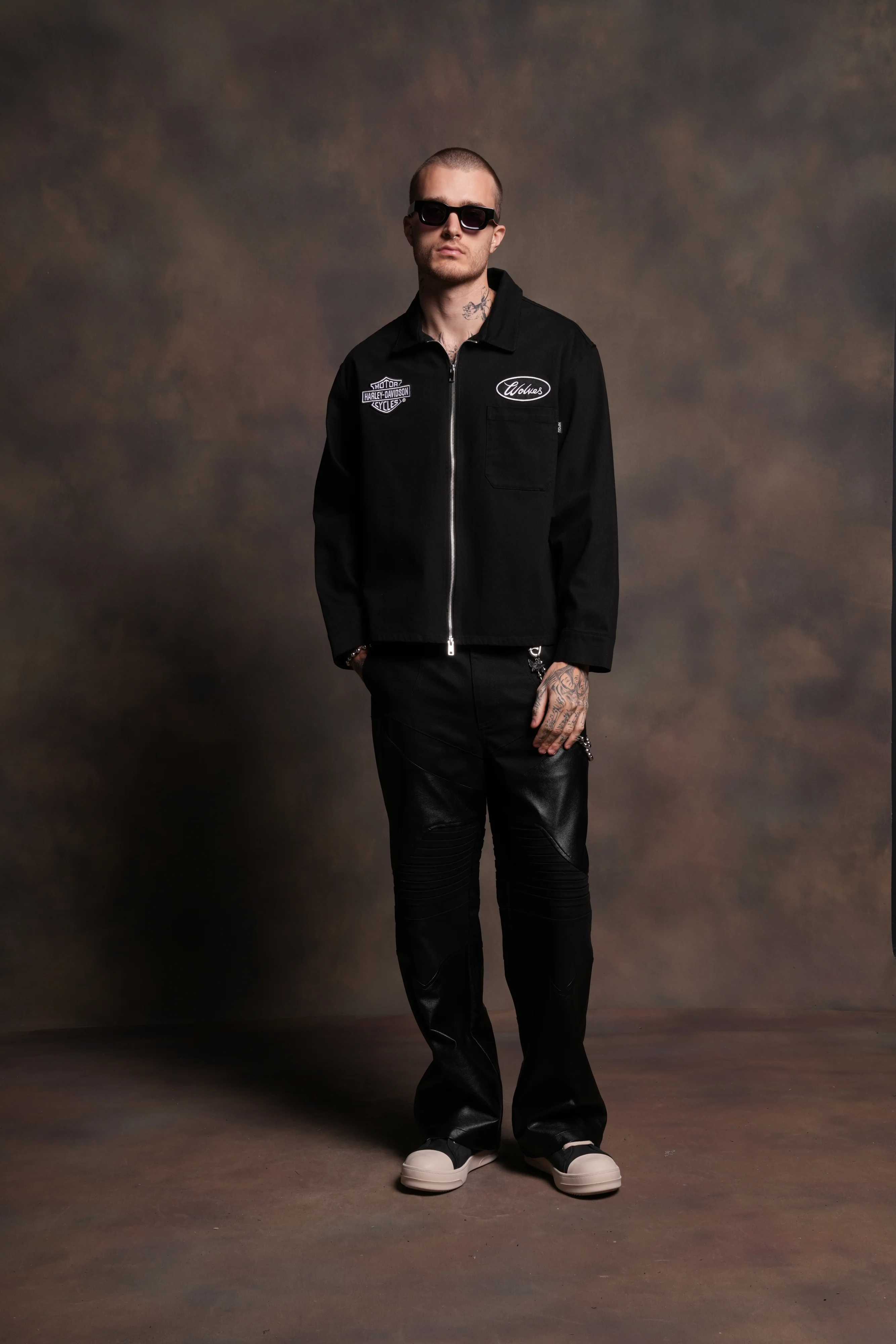 Wolves Ride LS Vince Shirt in Black - Image 7