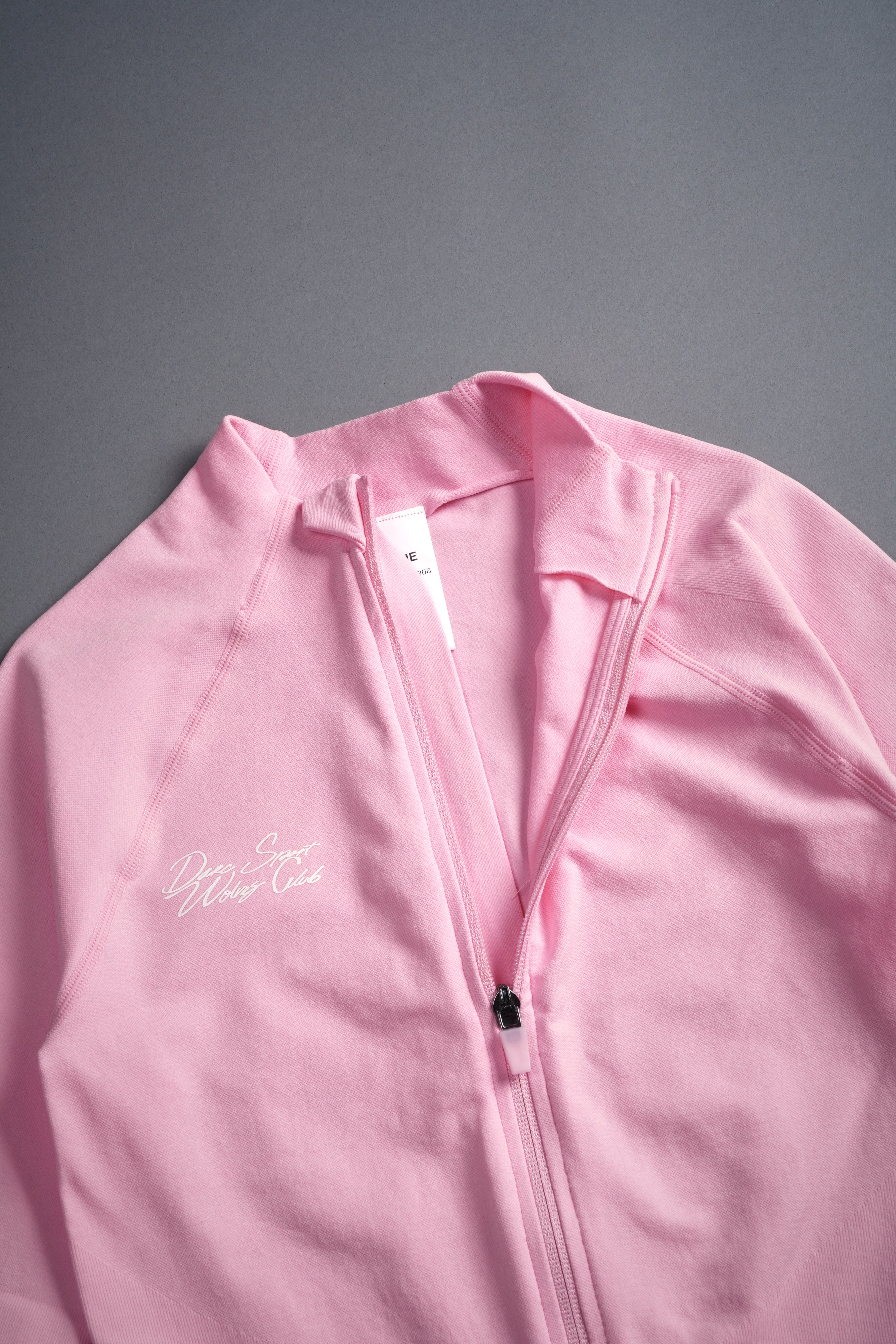 Written In Stone "Everson Seamless" Yasmin S/S Zip Top in Cherry Blossom - Image 6