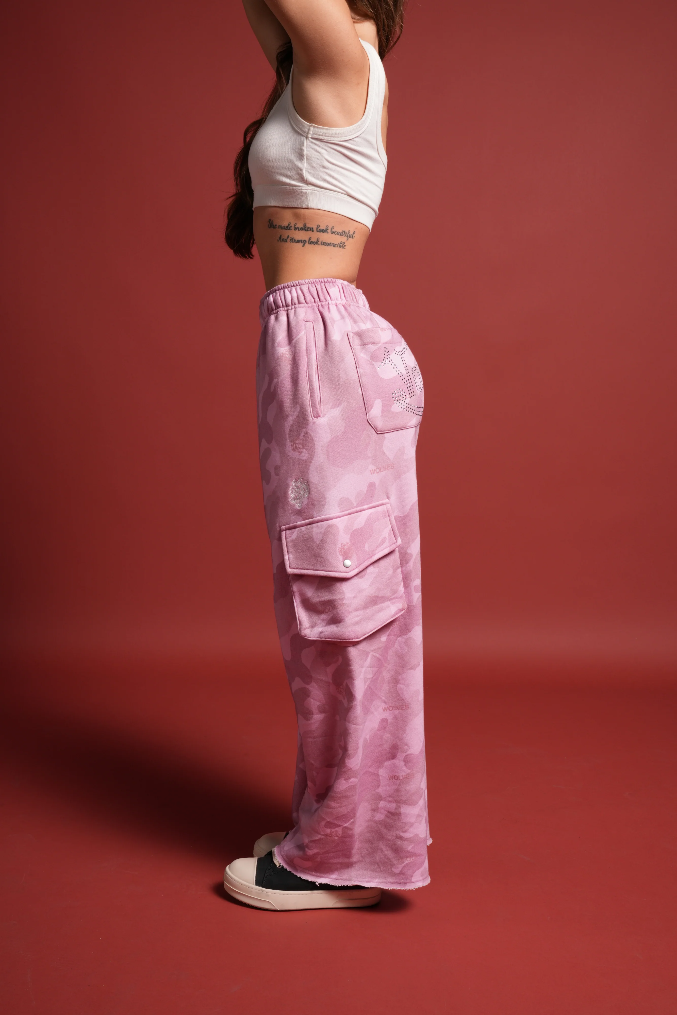 Y2Kulture Durst Cargo Sweats in DSVD Bubblegum Camo - Image 3